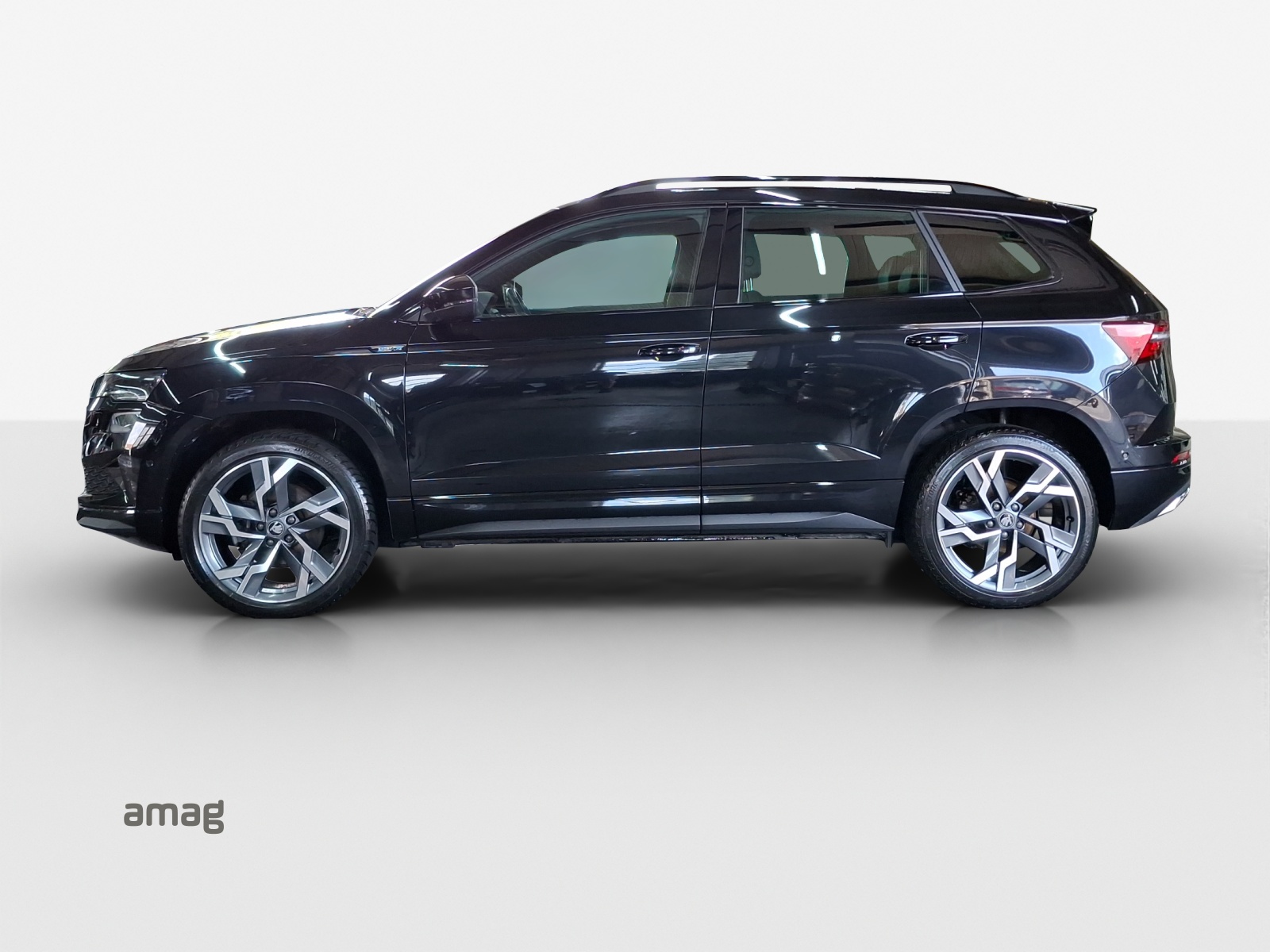 SKODA Karoq 2.0 TSI SportLine 4x4 DSG-image-1