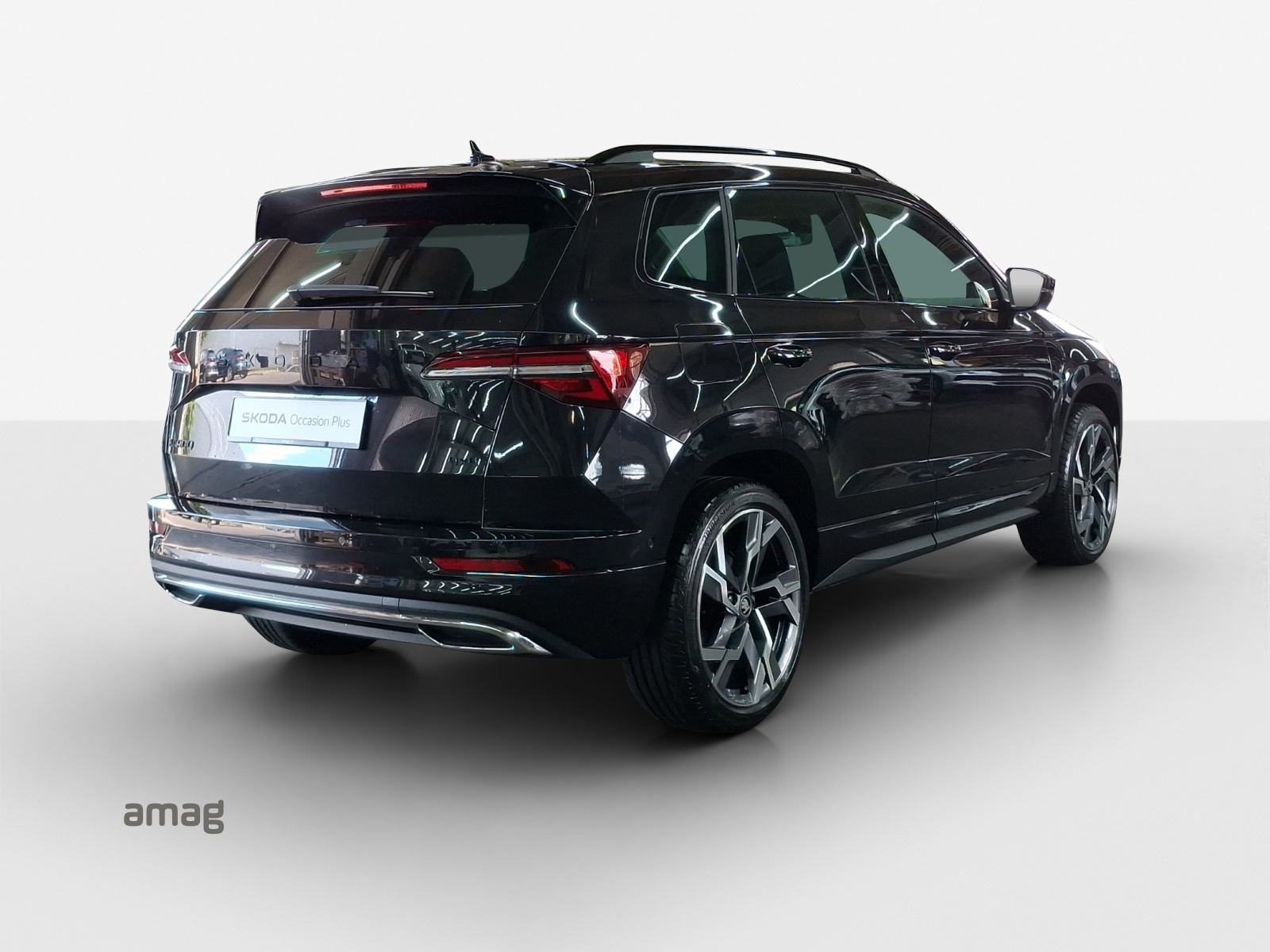 SKODA Karoq 2.0 TSI SportLine 4x4 DSG-image-4