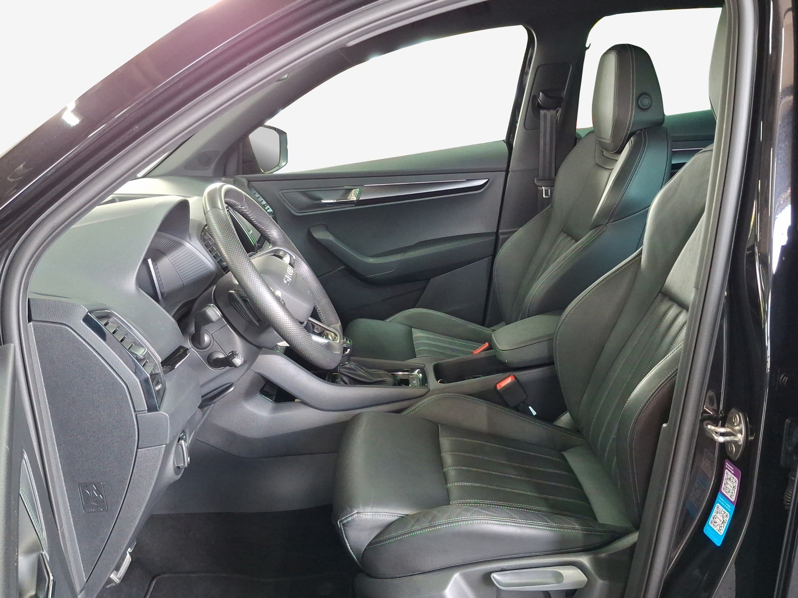 SKODA Karoq 2.0 TSI SportLine 4x4 DSG-image-7
