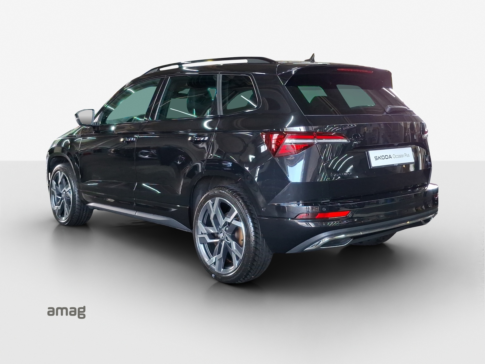 SKODA Karoq 2.0 TSI SportLine 4x4 DSG-image-2