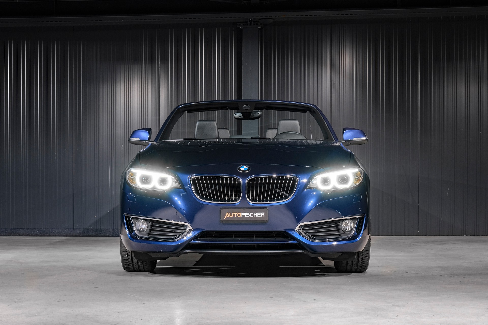BMW 220 i Luxury Line Steptronic (C)-showroom-element-2