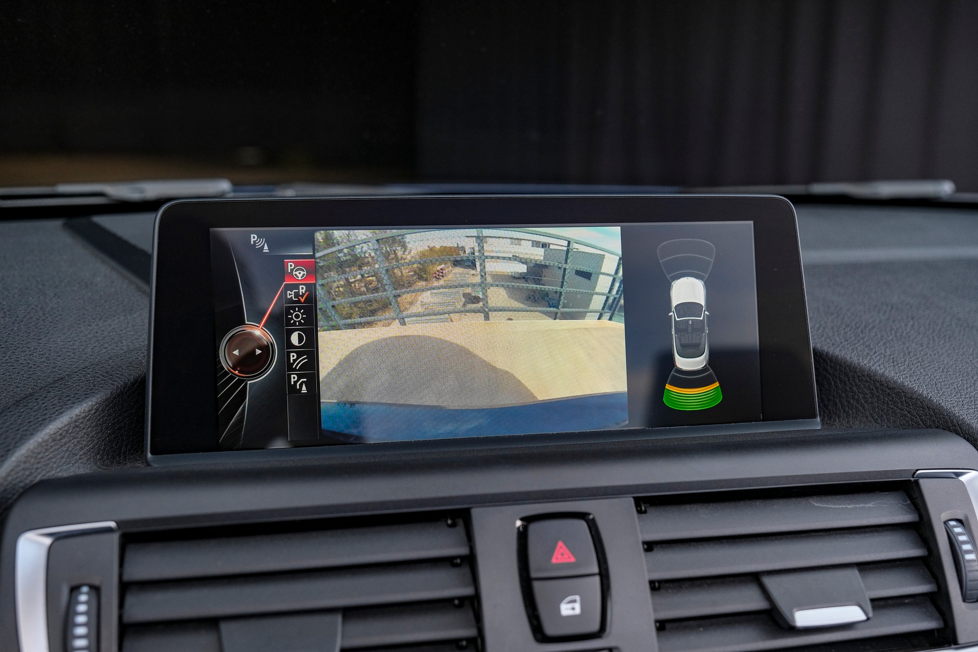 BMW 220 i Luxury Line Steptronic (C)-image-18