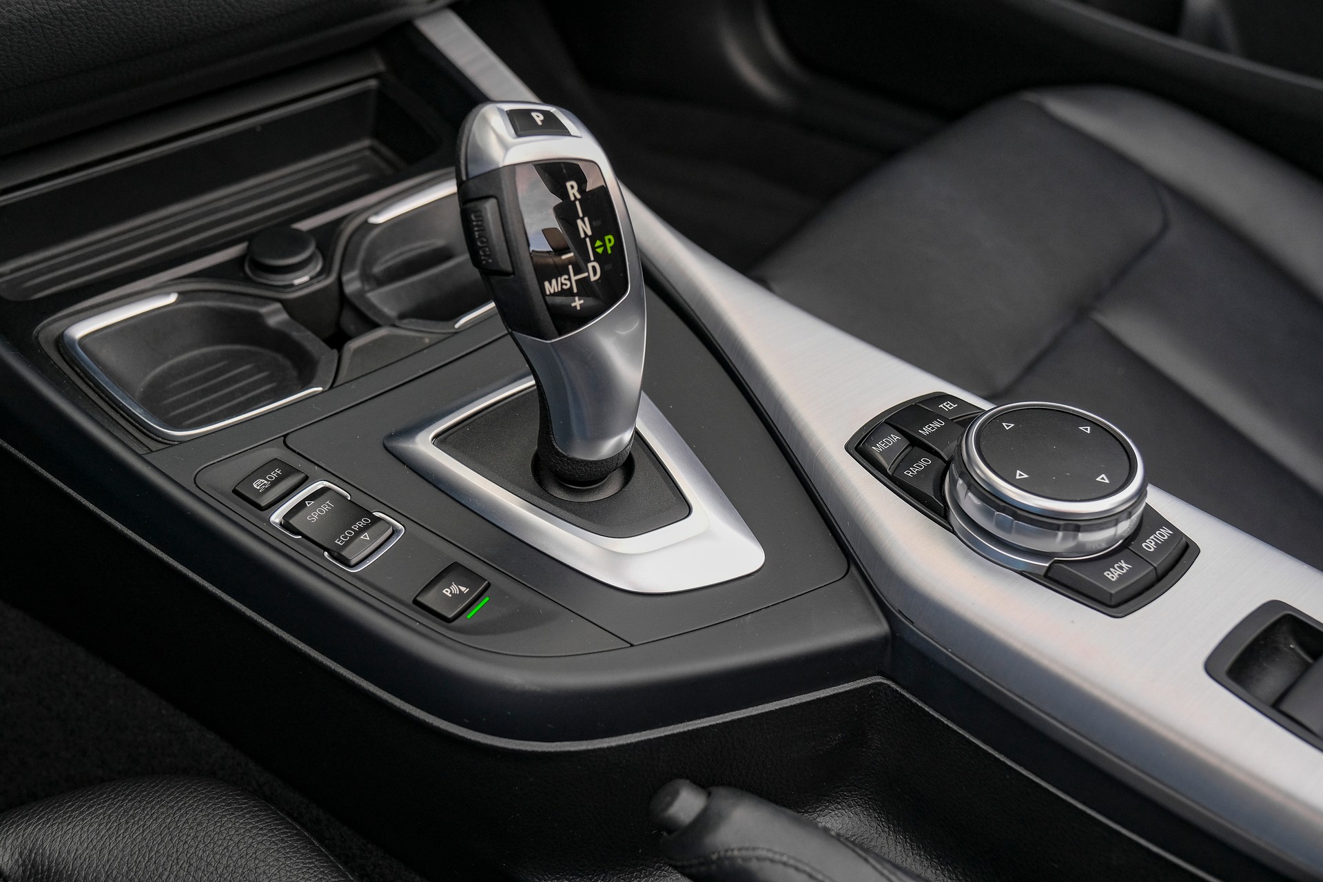 BMW 220 i Luxury Line Steptronic (C)-image-20