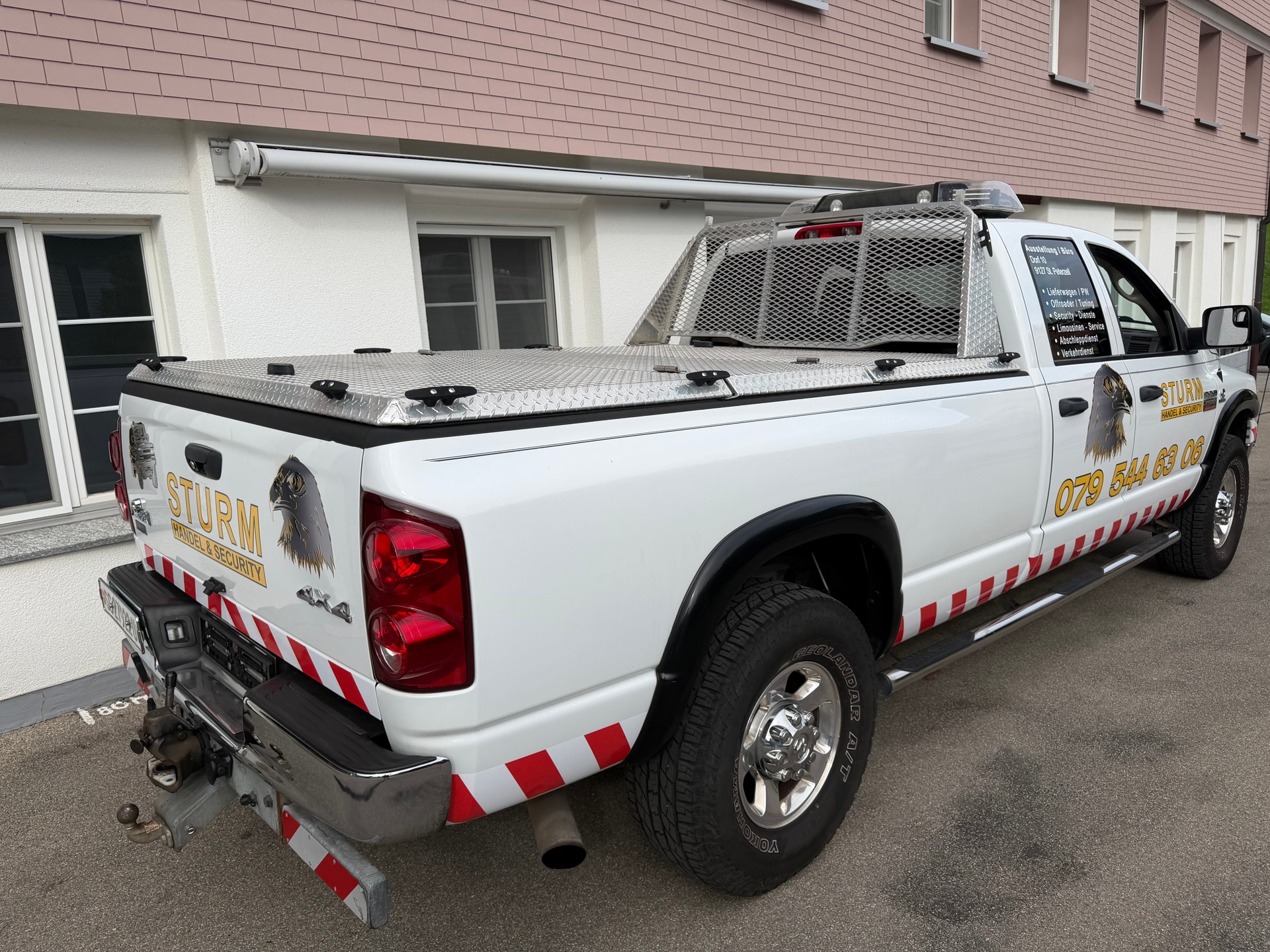DODGE 2500-image-6