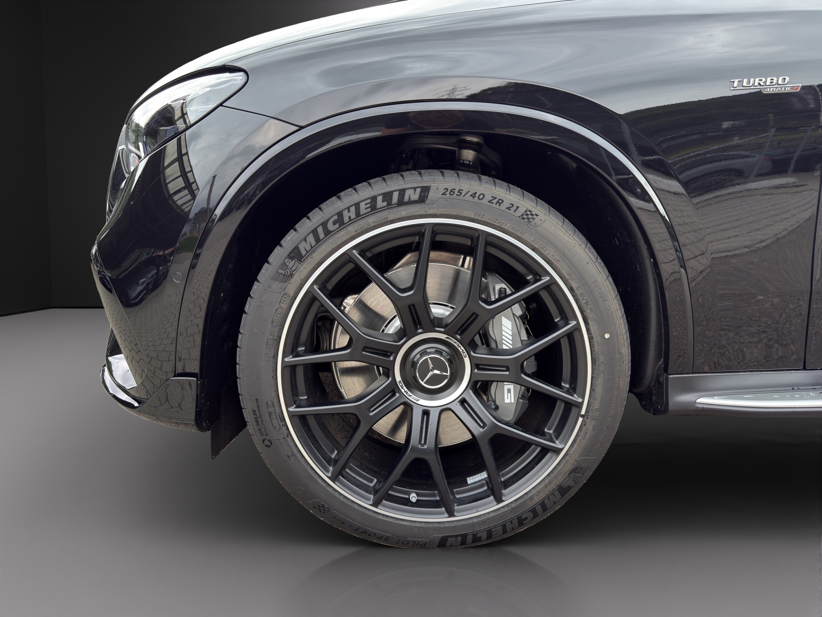MERCEDES-BENZ GLC 53 AMG 4Matic+ 9G-Tronic-image-7