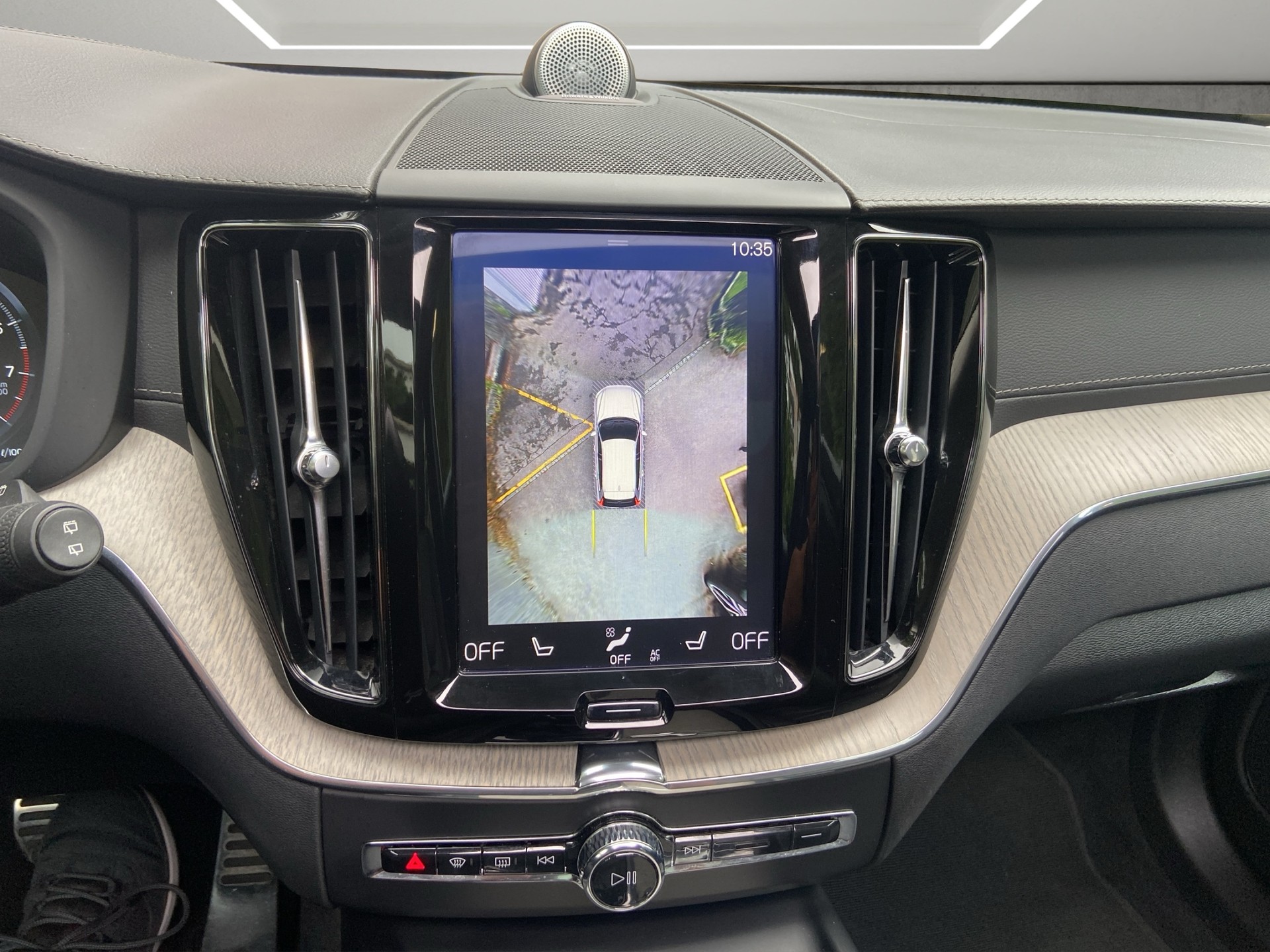 VOLVO XC60 T6 AWD Inscription Geartronic-image-9