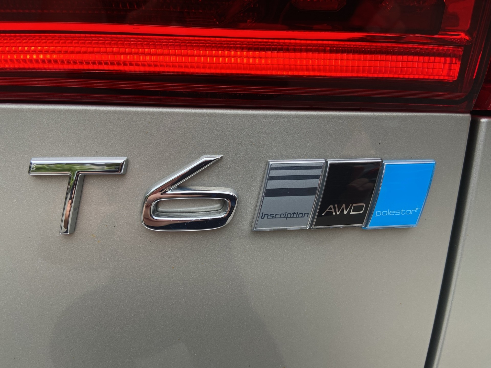 VOLVO XC60 T6 AWD Inscription Geartronic-image-6