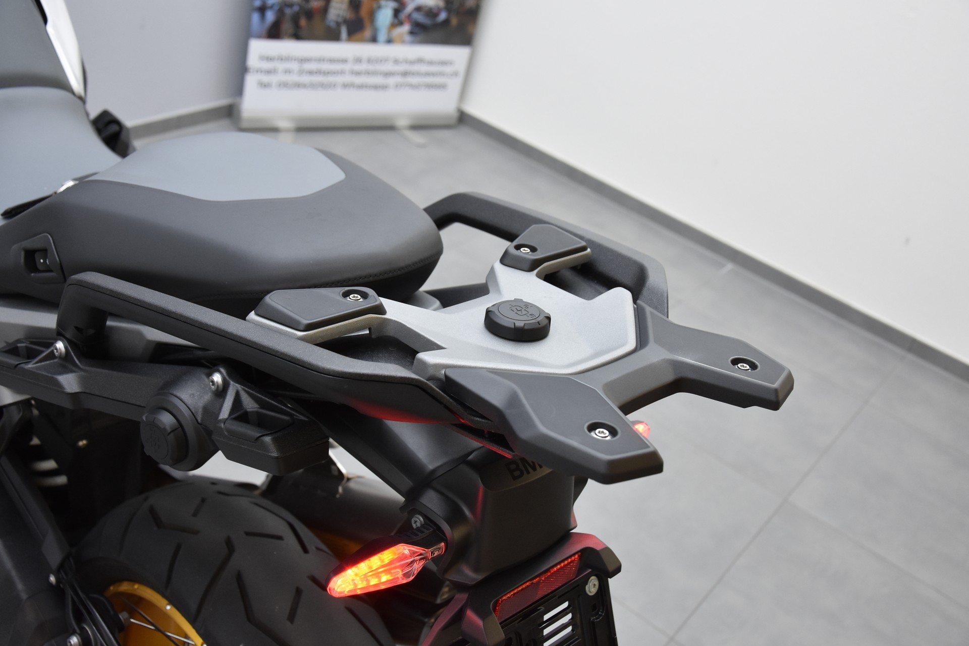 BMW R 1300 GS-image-12