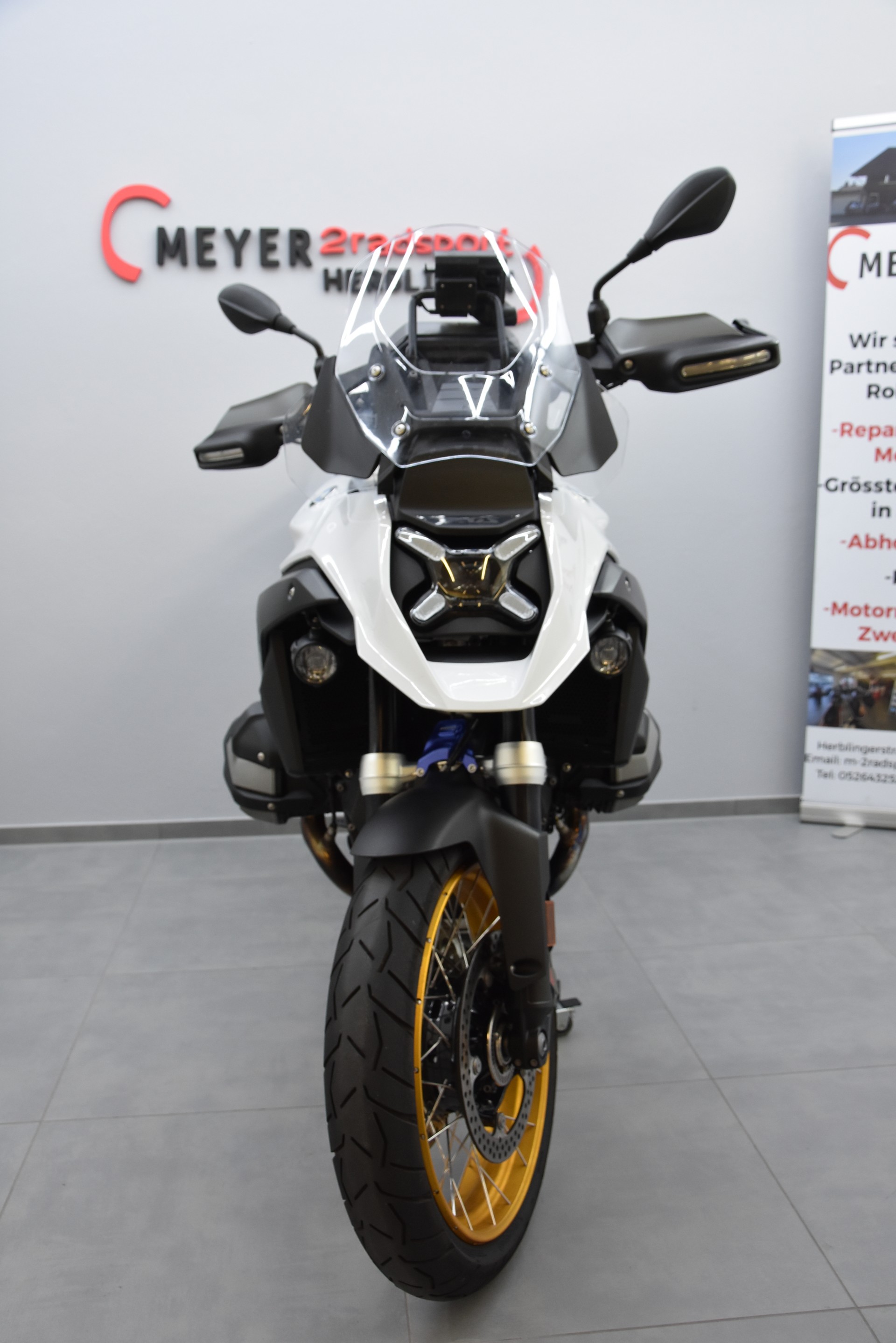 BMW R 1300 GS-showroom-element-2