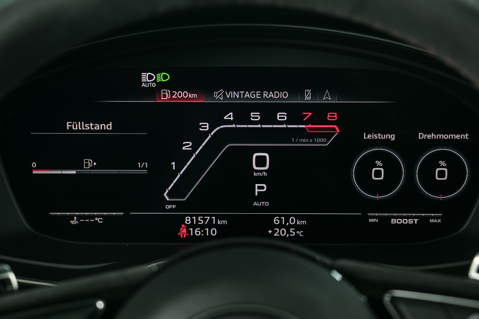 AUDI RS4 Avant quattro tiptronic-image-5