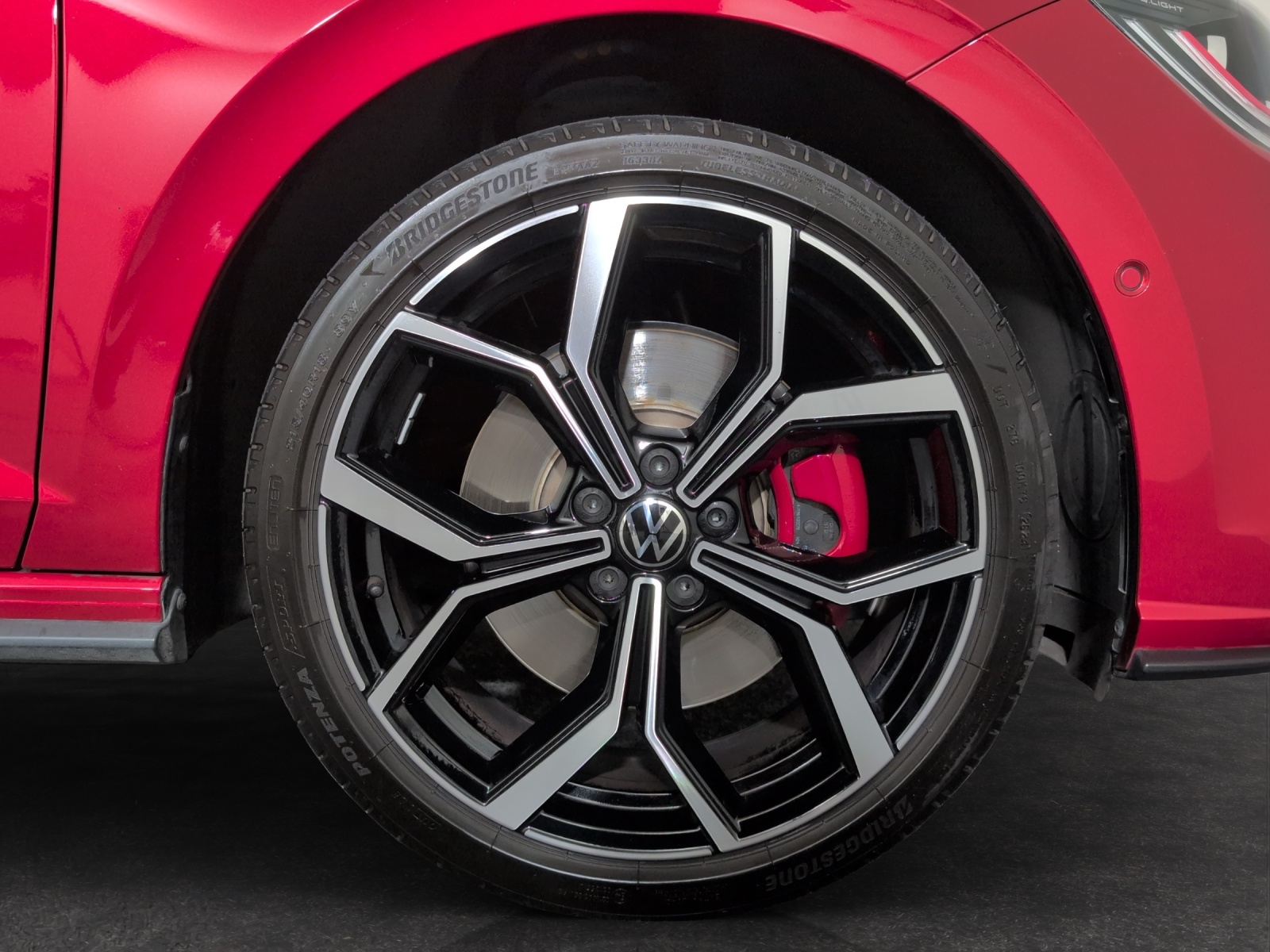 VW Polo 2.0 TSI GTI DSG-image-4