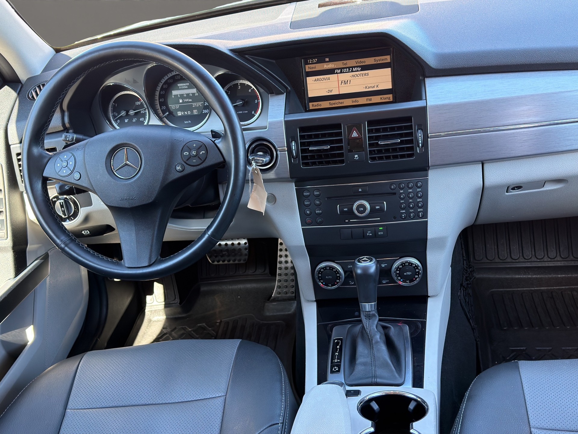 MERCEDES-BENZ GLK 220 CDI BlueEff. My Star 4Matic 7G-Tronic Anhängelast 2000 kg-image-10