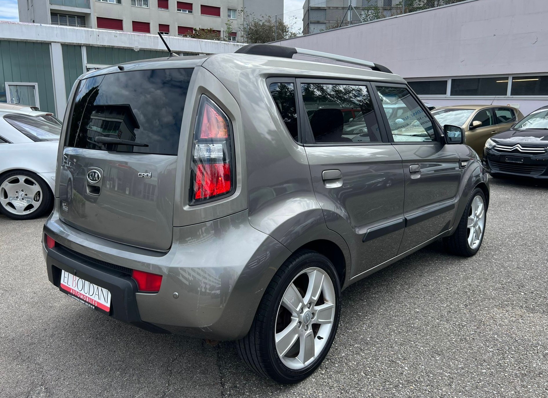 KIA Soul 1.6 CRDi Style Automatic-image-3