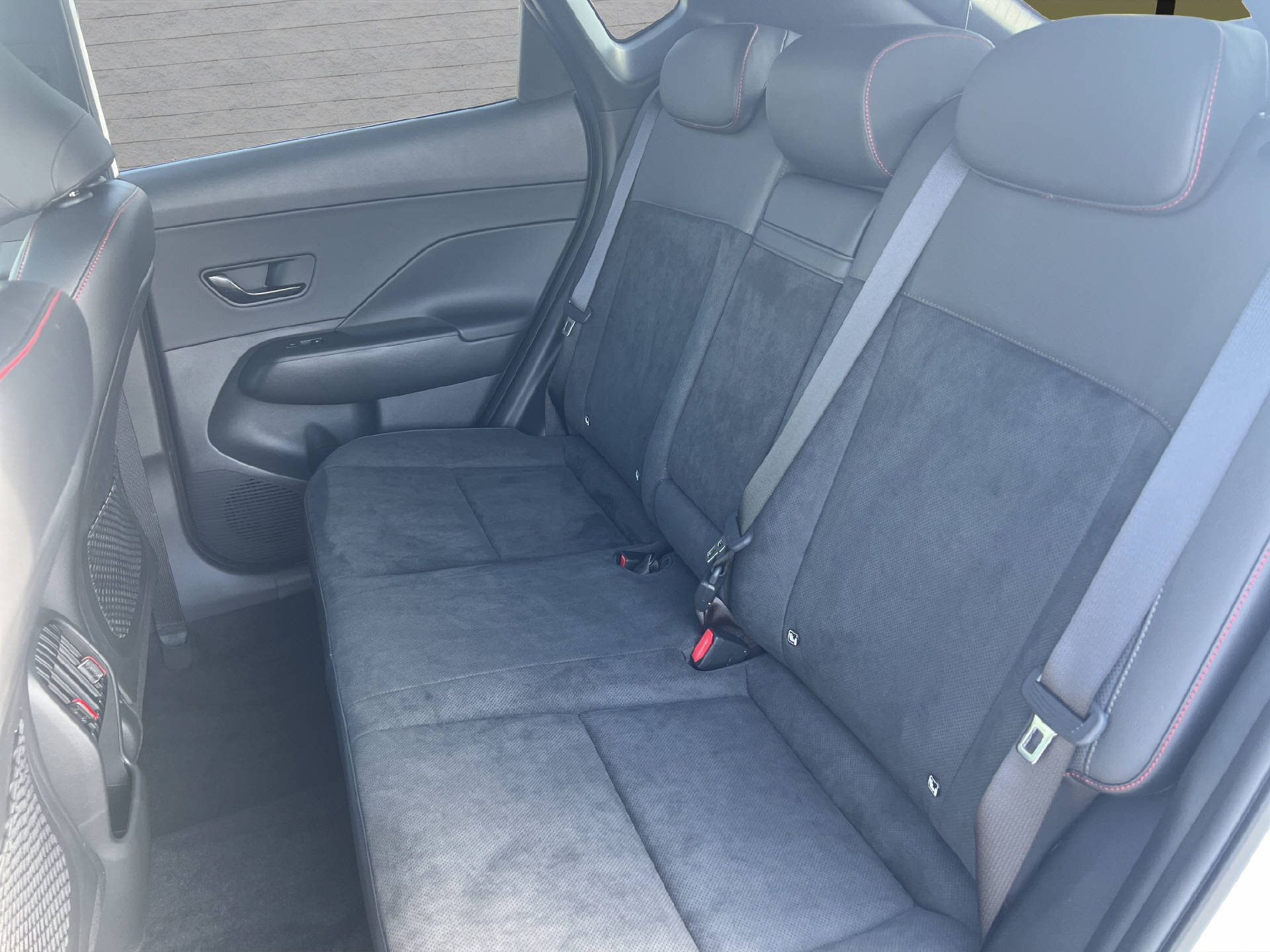HYUNDAI Kona 1.6 GDi Hybrid N-Line-image-8