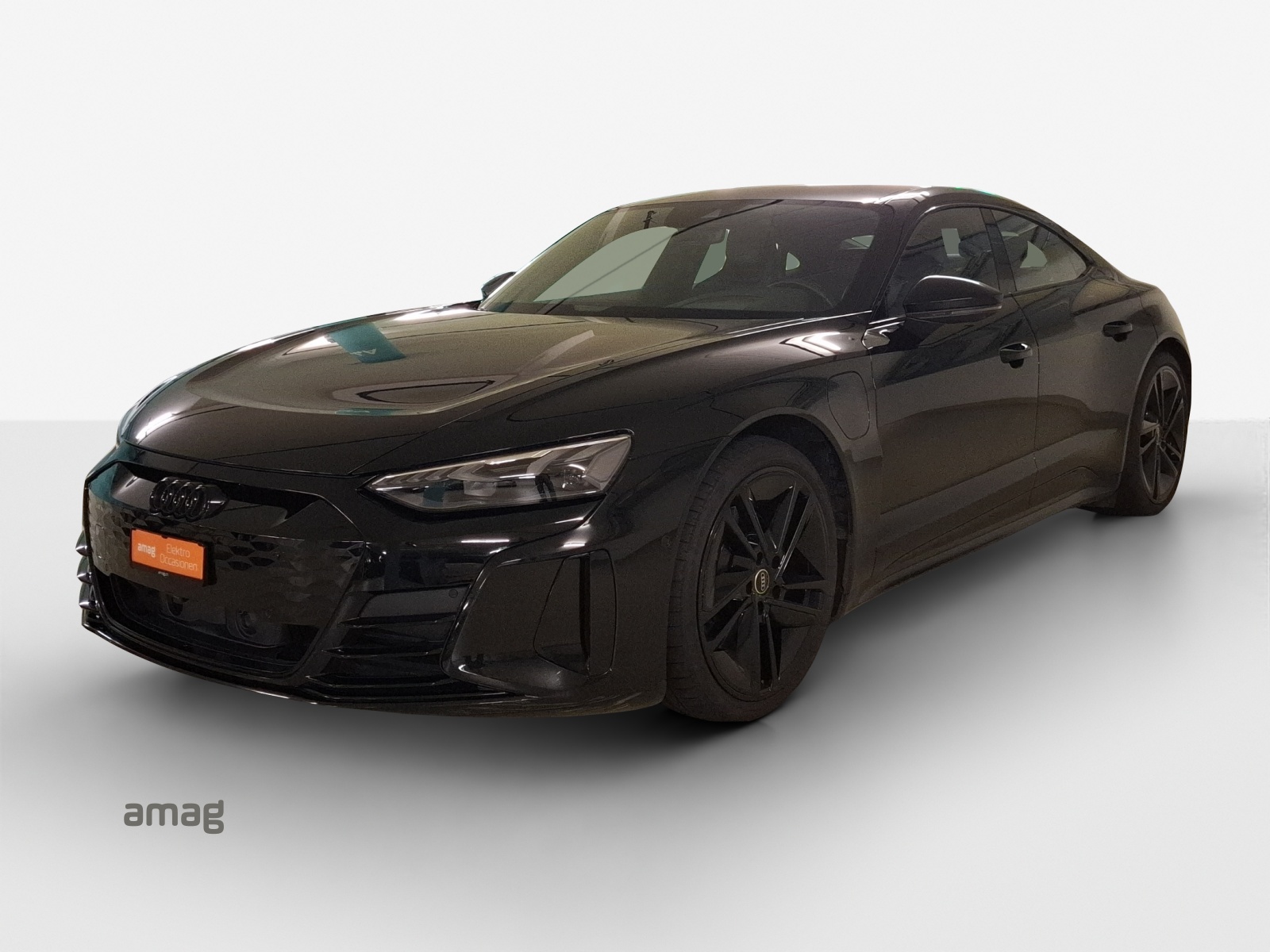 AUDI e-tron GT quattro-image-0