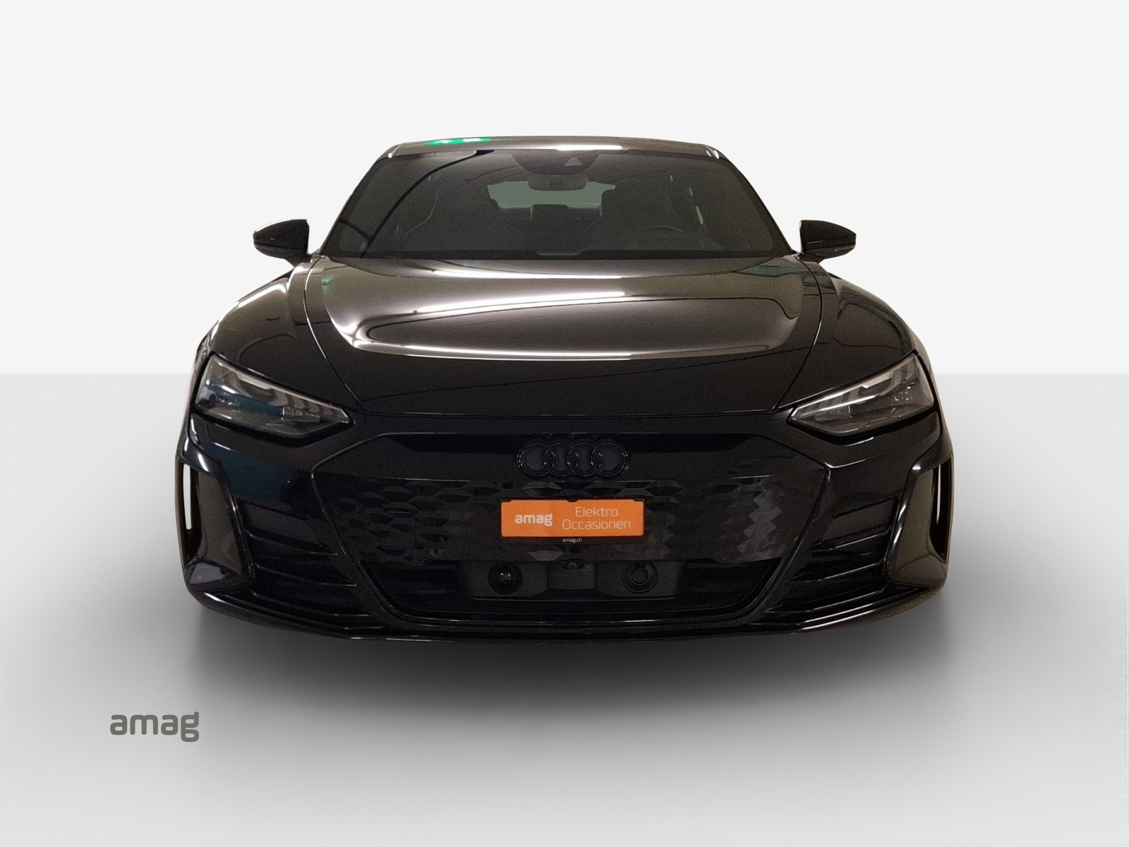 AUDI e-tron GT quattro-image-7