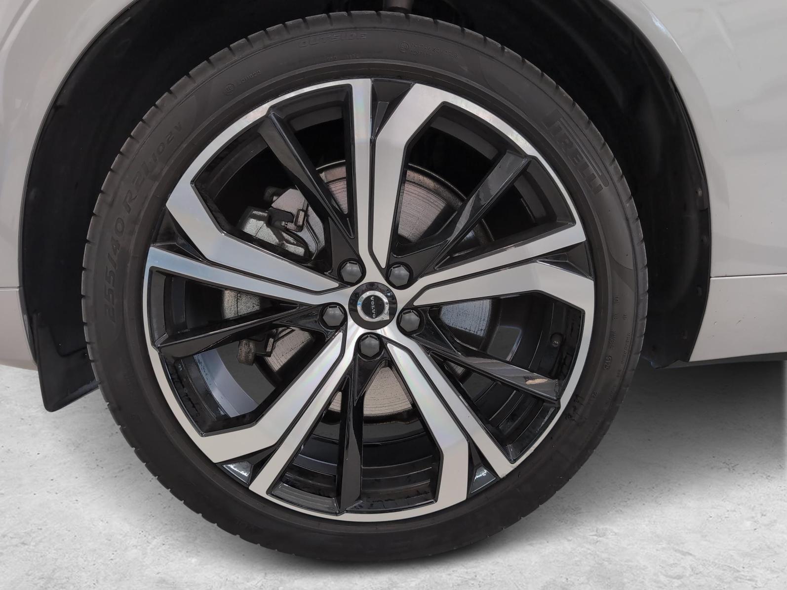 VOLVO XC60 2.0 T8 TE Ultra Dark eAWD-image-13