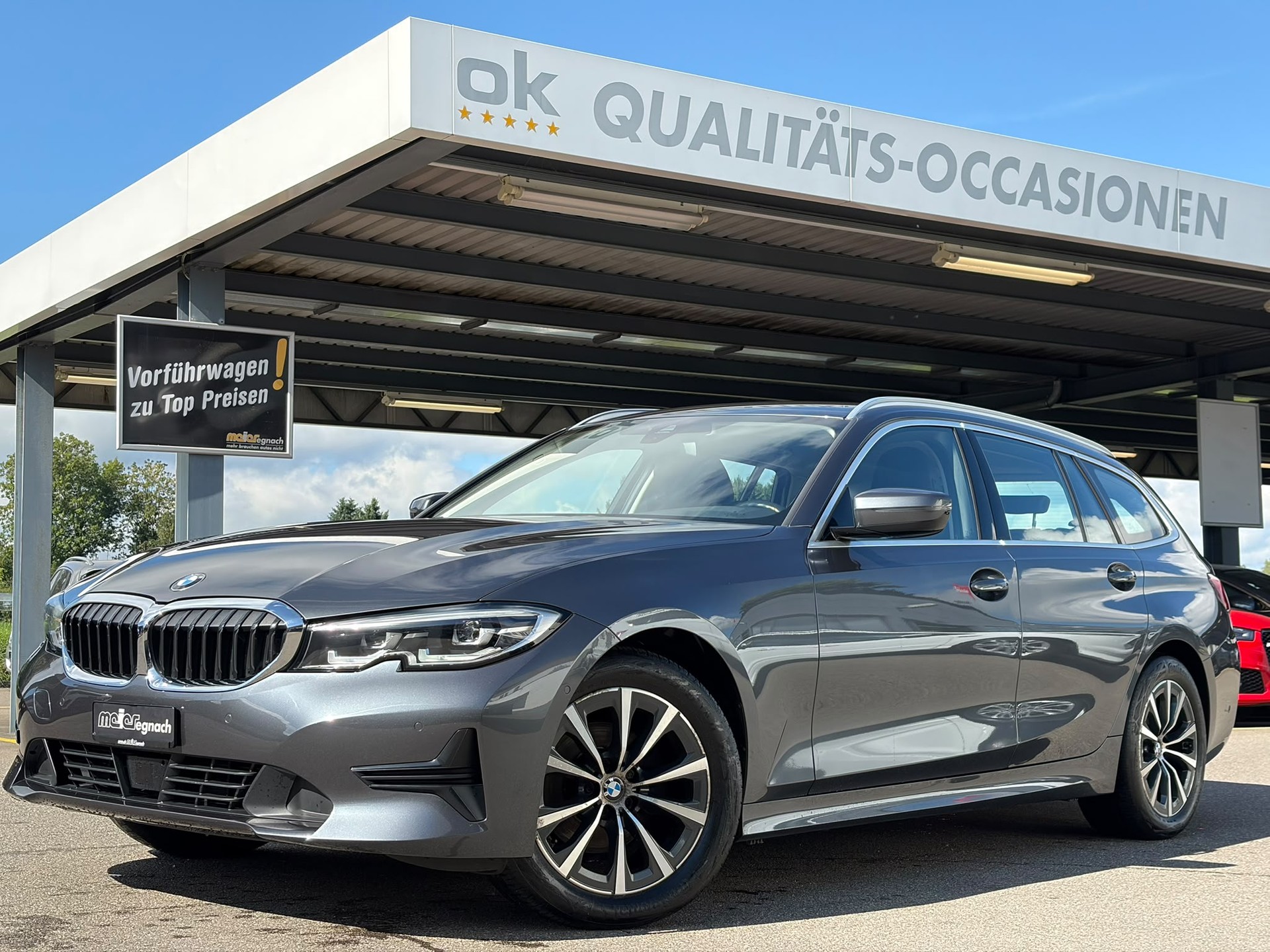 BMW 320d xDrive Touring Steptronic-image-0