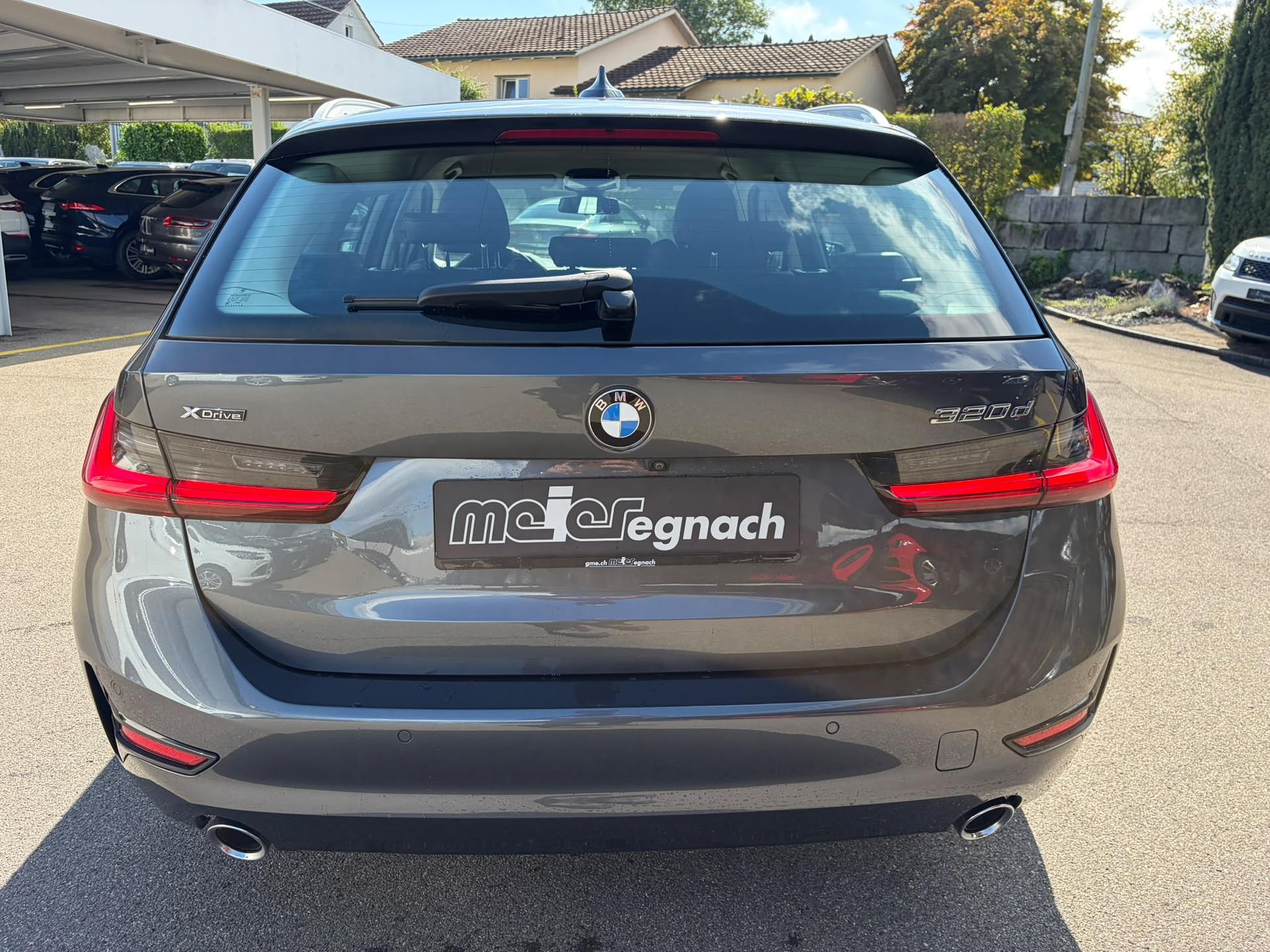BMW 320d xDrive Touring Steptronic-image-6