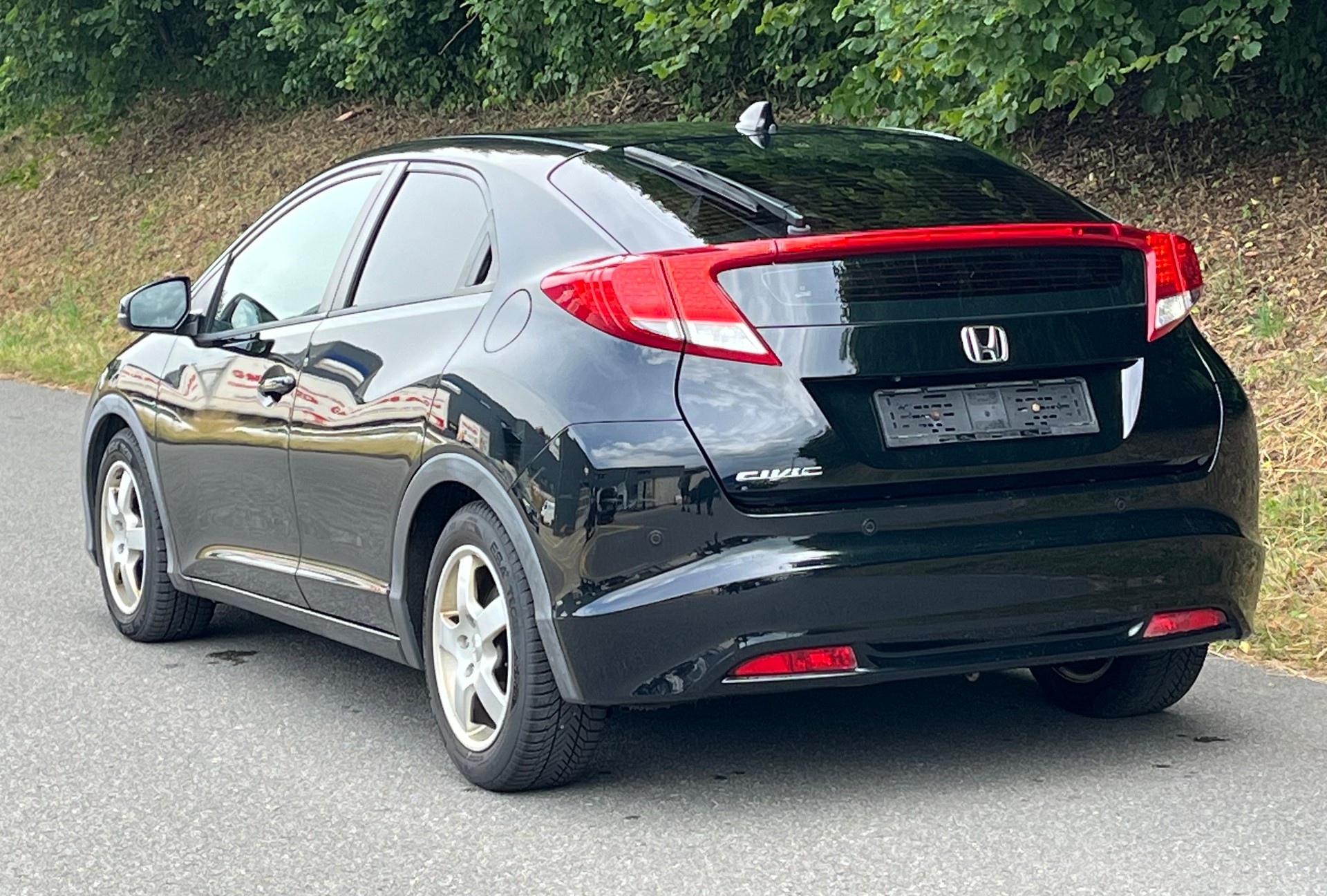 HONDA Civic 1.8i Sport-image-3