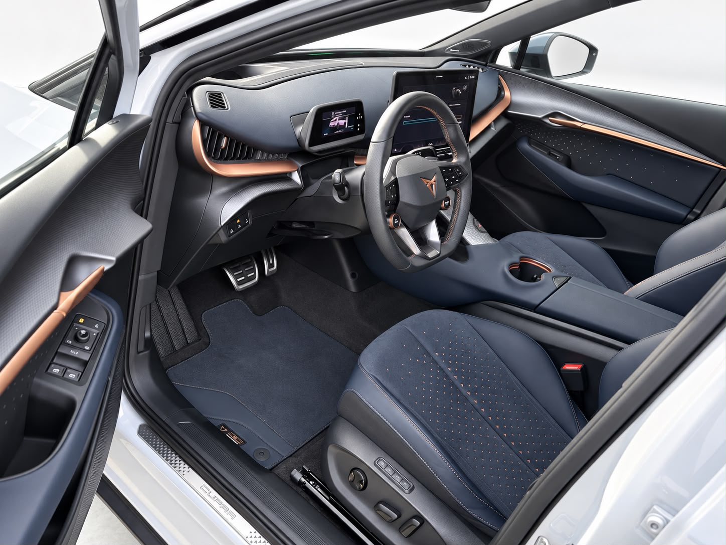 CUPRA Tavascan Type 9 77 kWh VZ Adrenaline-image-4