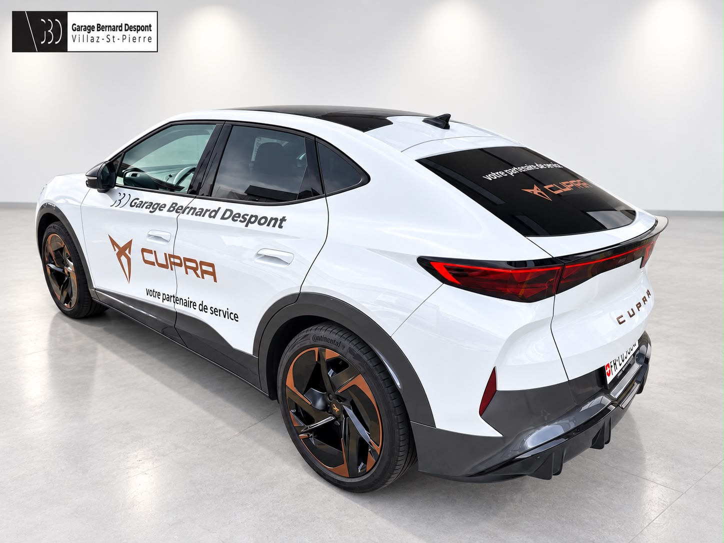 CUPRA Tavascan Type 9 77 kWh VZ Adrenaline-image-2