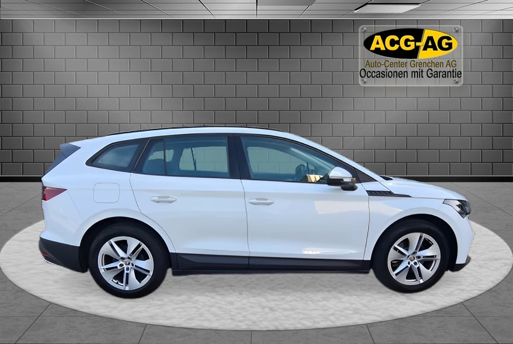 SKODA ENYAQ iV 60 ** NP 53'840.– ** AVILOO 96,2% ** Stoff/Kunstl. ** Navi ** RF-Kamera ** Sitzh. ** PDC **-image-5