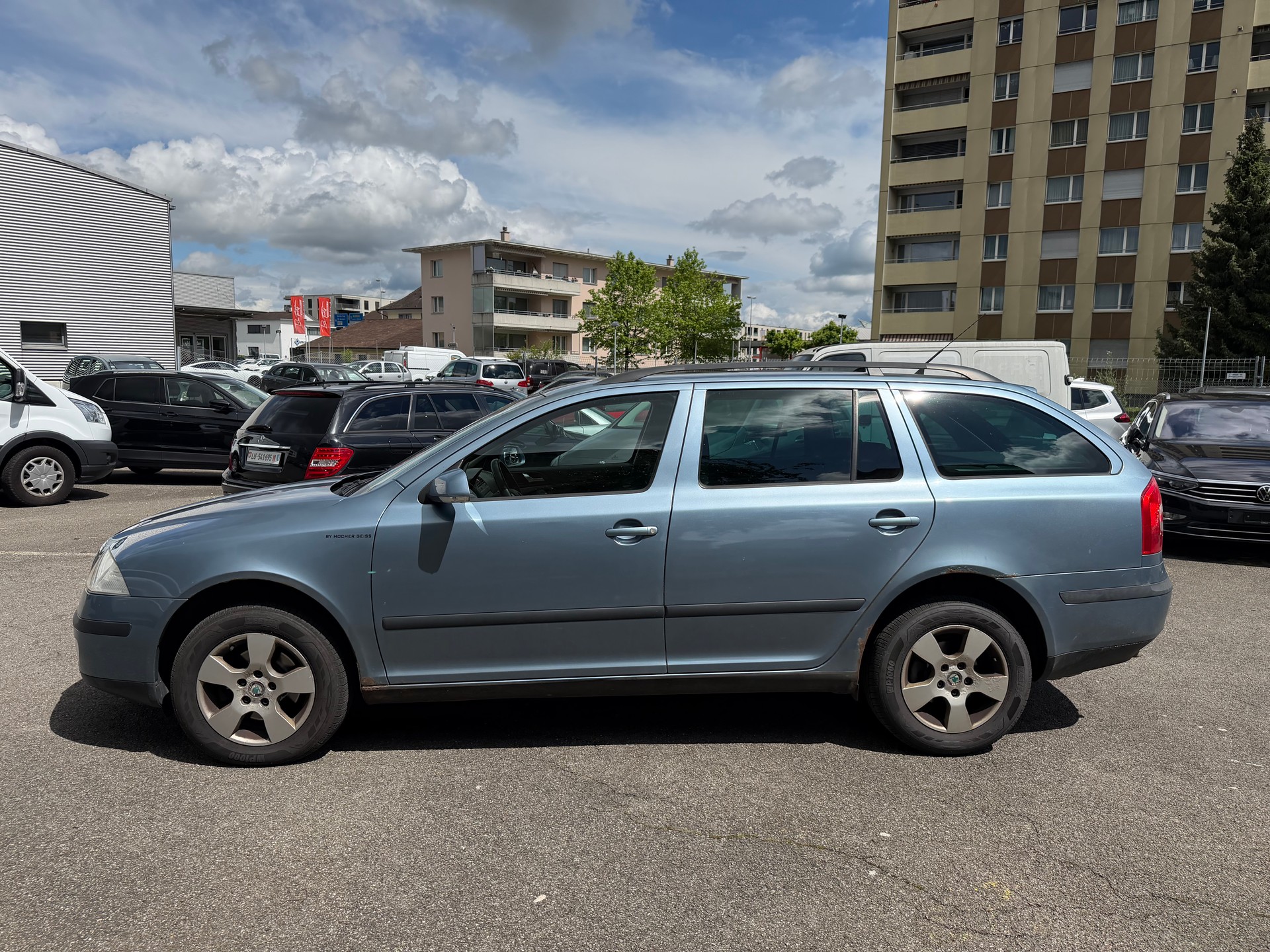 SKODA Octavia 1.9 TDI Swiss Ice Hockey 4x4-image-1