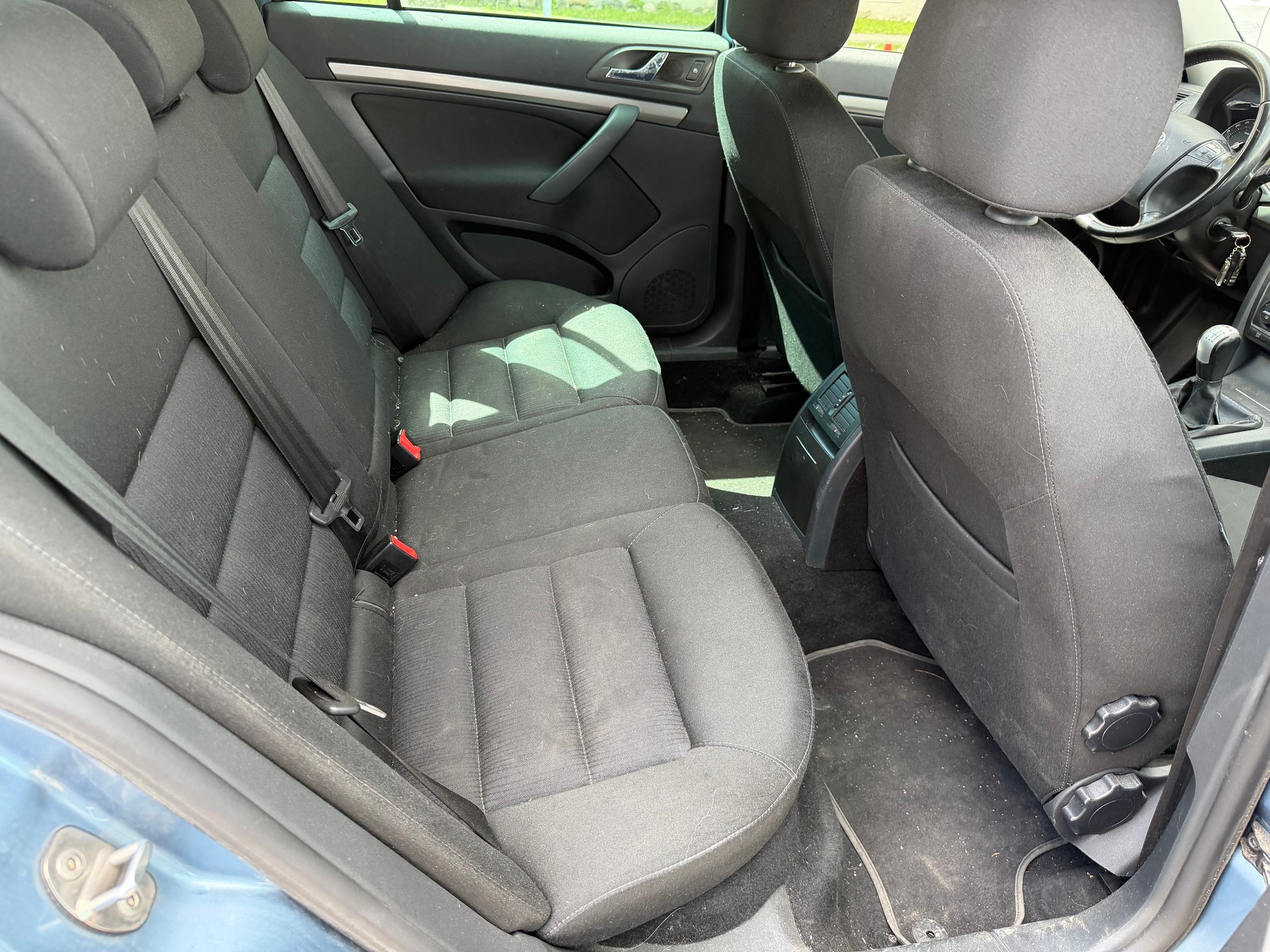 SKODA Octavia 1.9 TDI Swiss Ice Hockey 4x4-image-8