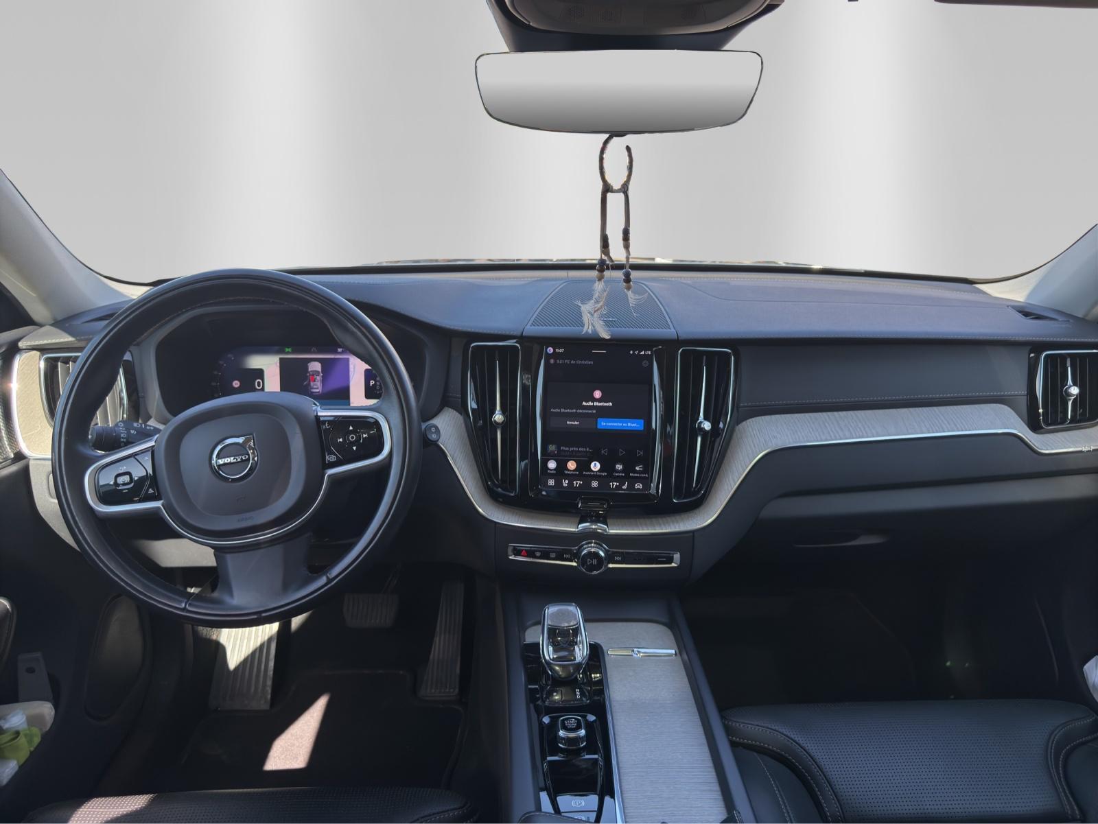 VOLVO XC60 2.0 T8 TE Inscription eAWD-image-9
