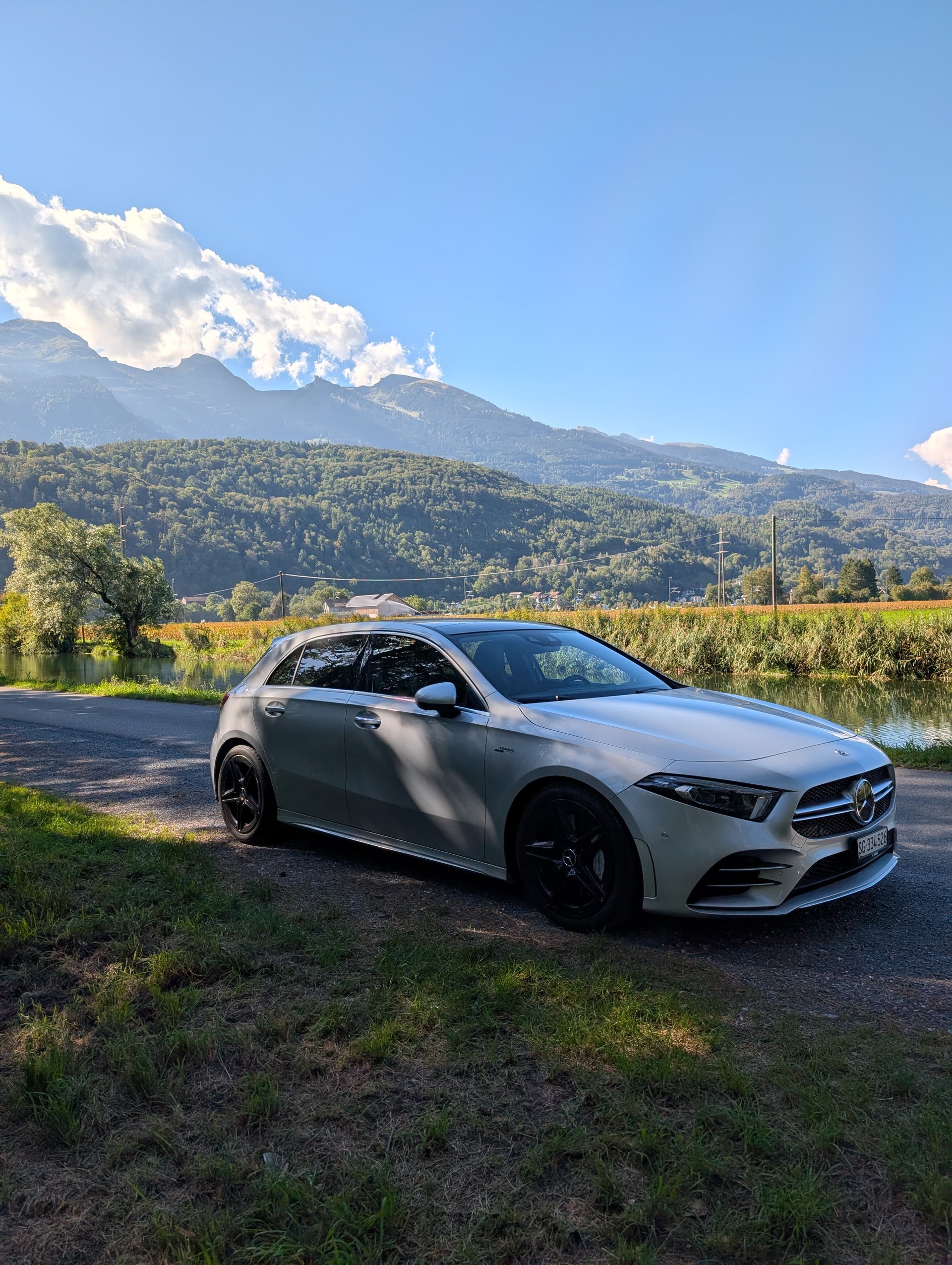 MERCEDES-BENZ A 35 AMG 4matic-image-1
