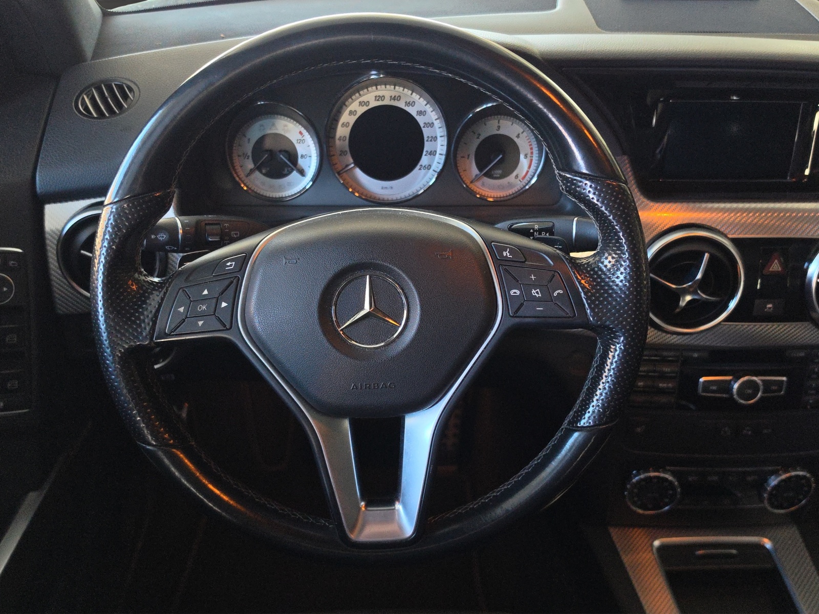 MERCEDES-BENZ GLK 250 BlueTEC 4Matic 7G-Tronic-image-14