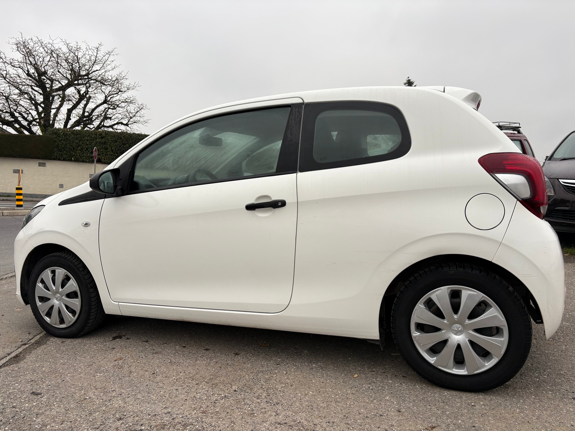 PEUGEOT 108 1.0 VTi Active Top-image-5