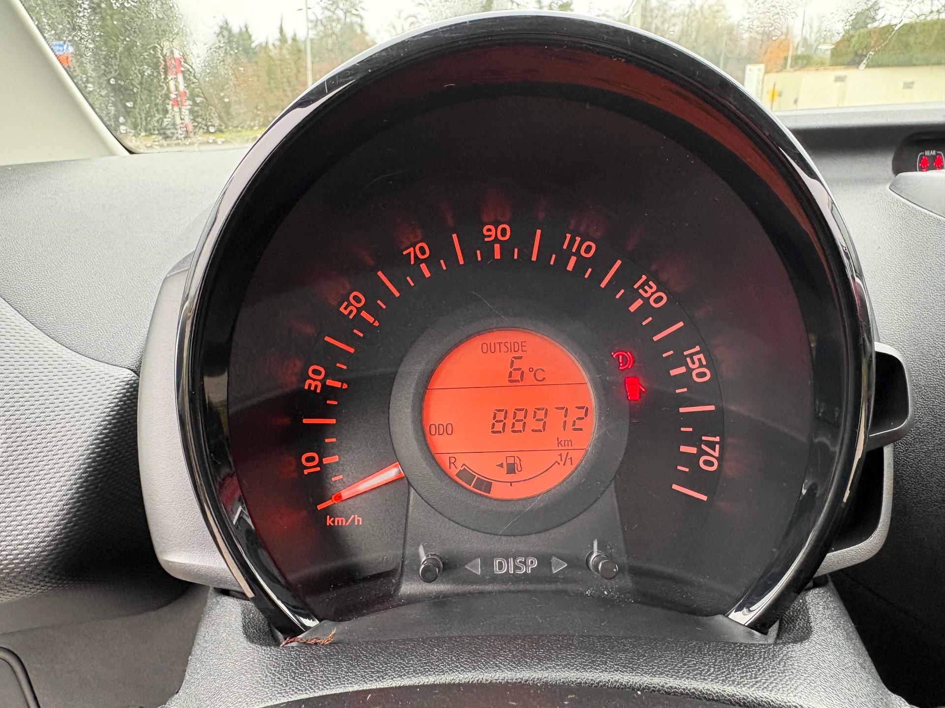 PEUGEOT 108 1.0 VTi Active Top-image-9