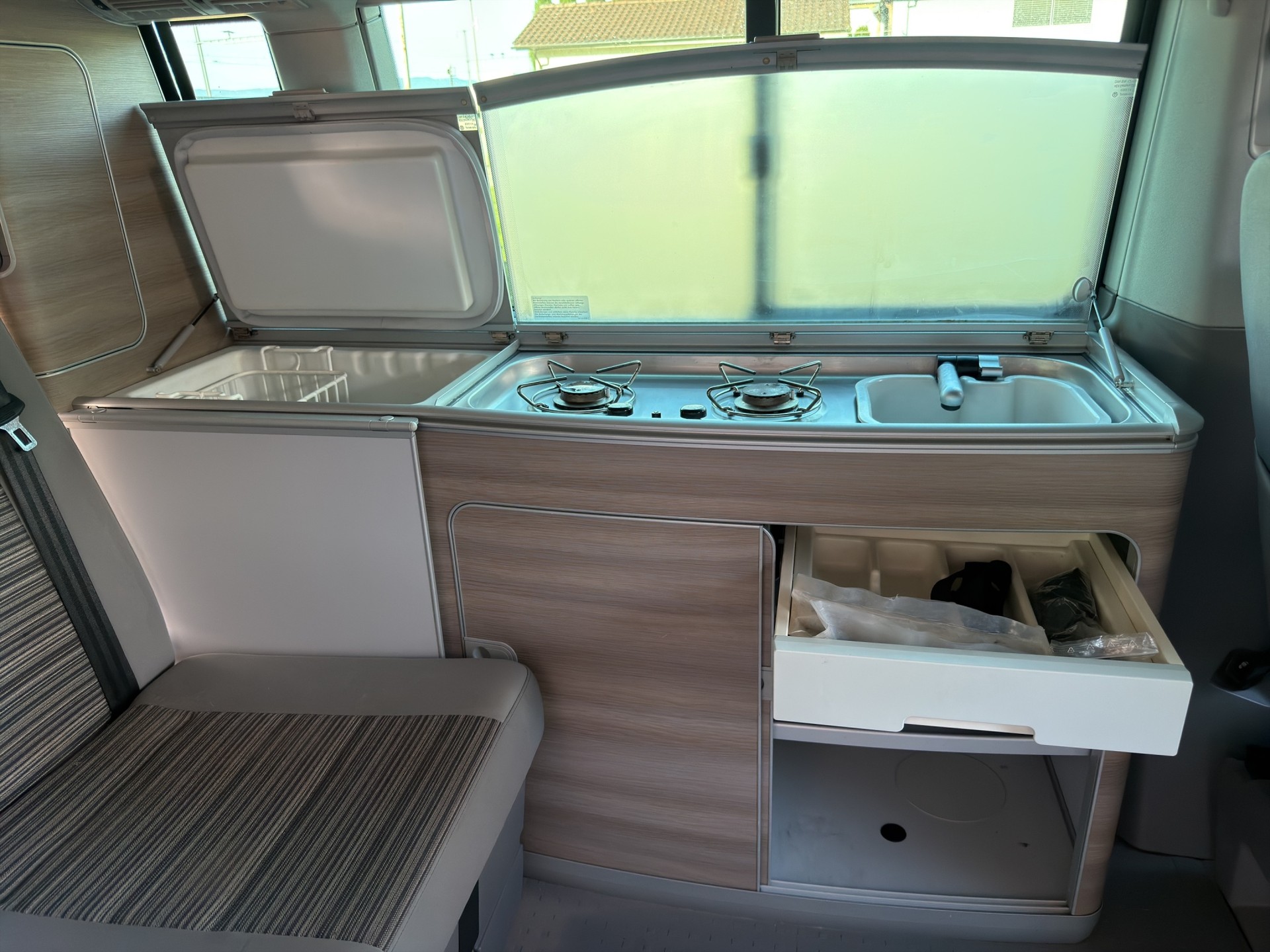 VW T5 California 2.0 Bi-TDI Comfortline 4Motion-image-13