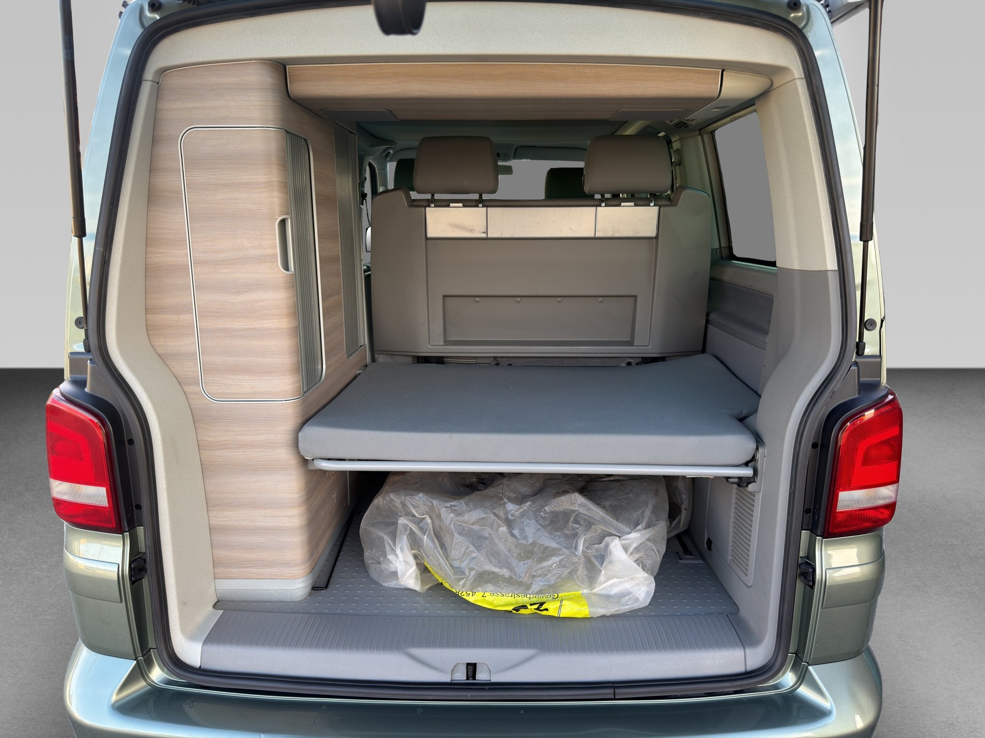 VW T5 California 2.0 Bi-TDI Comfortline 4Motion-image-17
