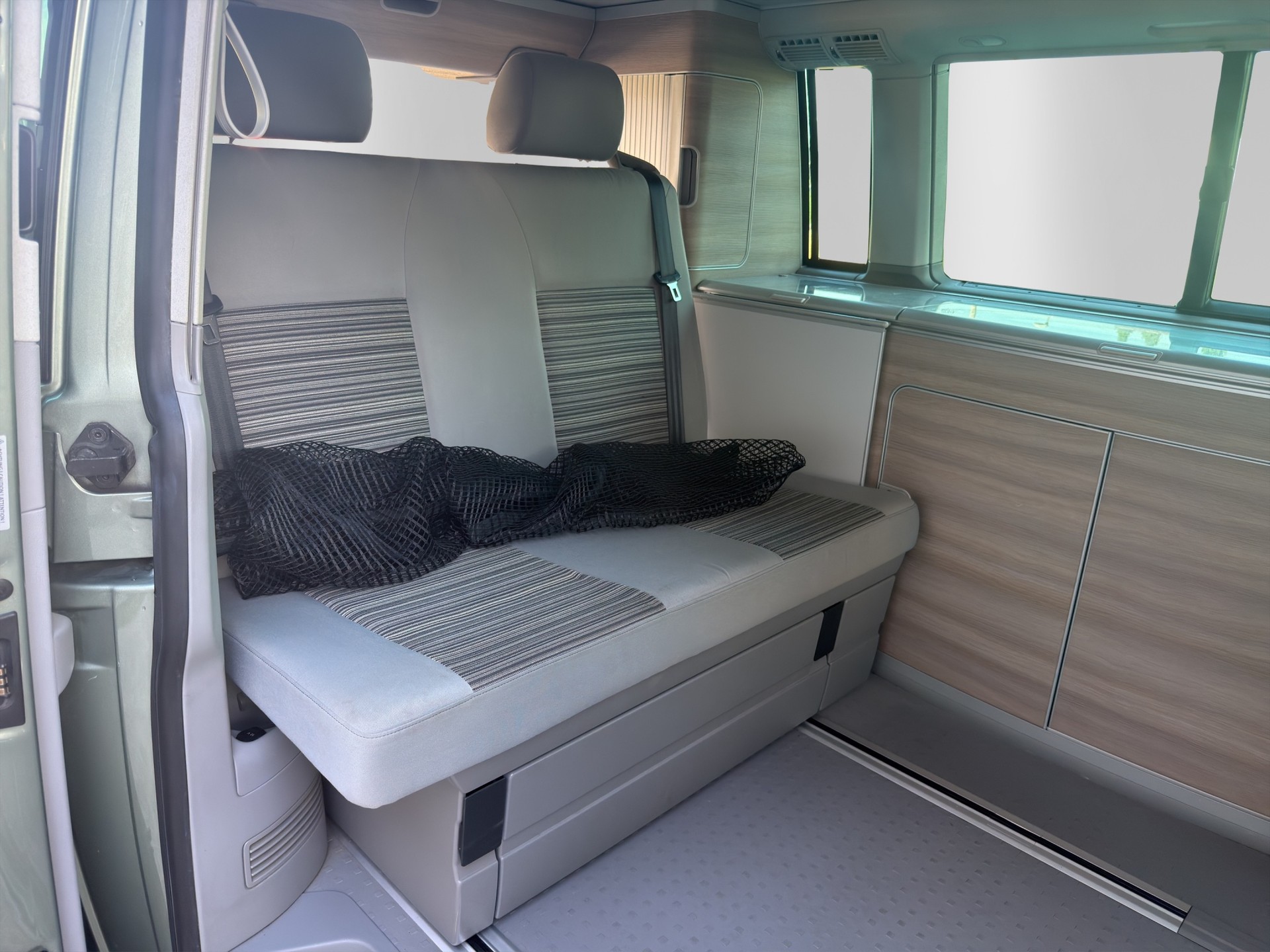 VW T5 California 2.0 Bi-TDI Comfortline 4Motion-image-12