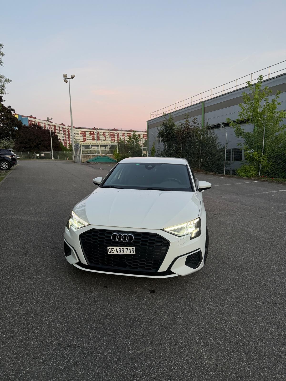 Car photo