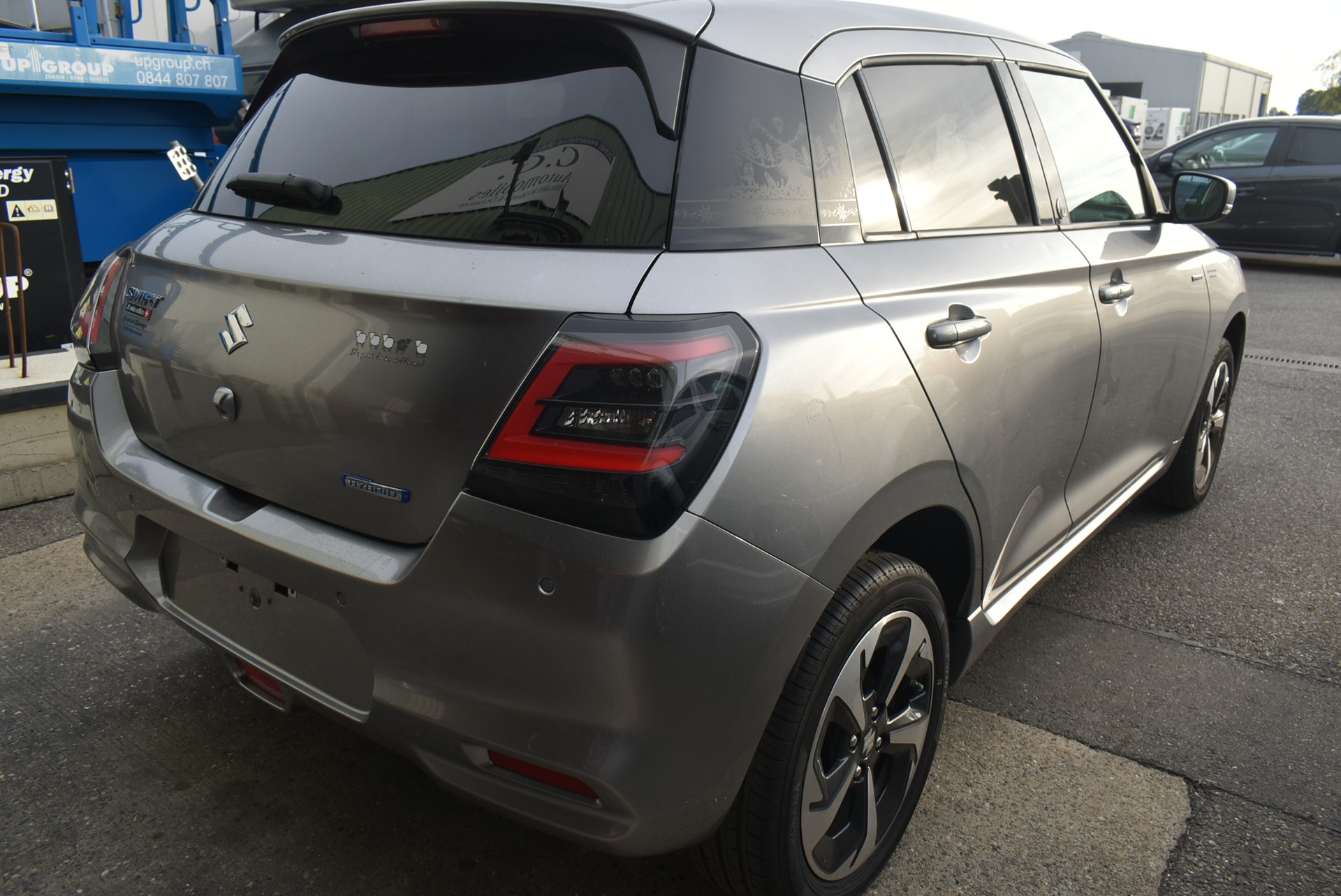 SUZUKI Swift 1.2 Tradizio Top Hybrid 4x4-image-9
