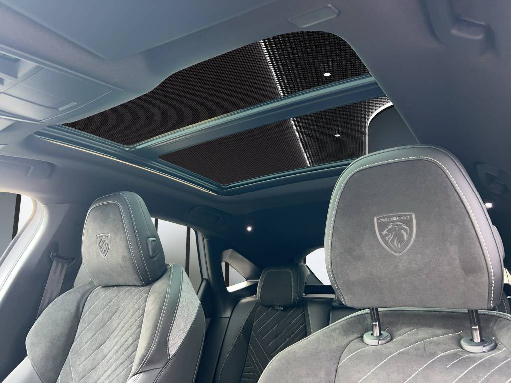 PEUGEOT 3008 145 e-DCS6 Hybrid GT Exclusive-image-9