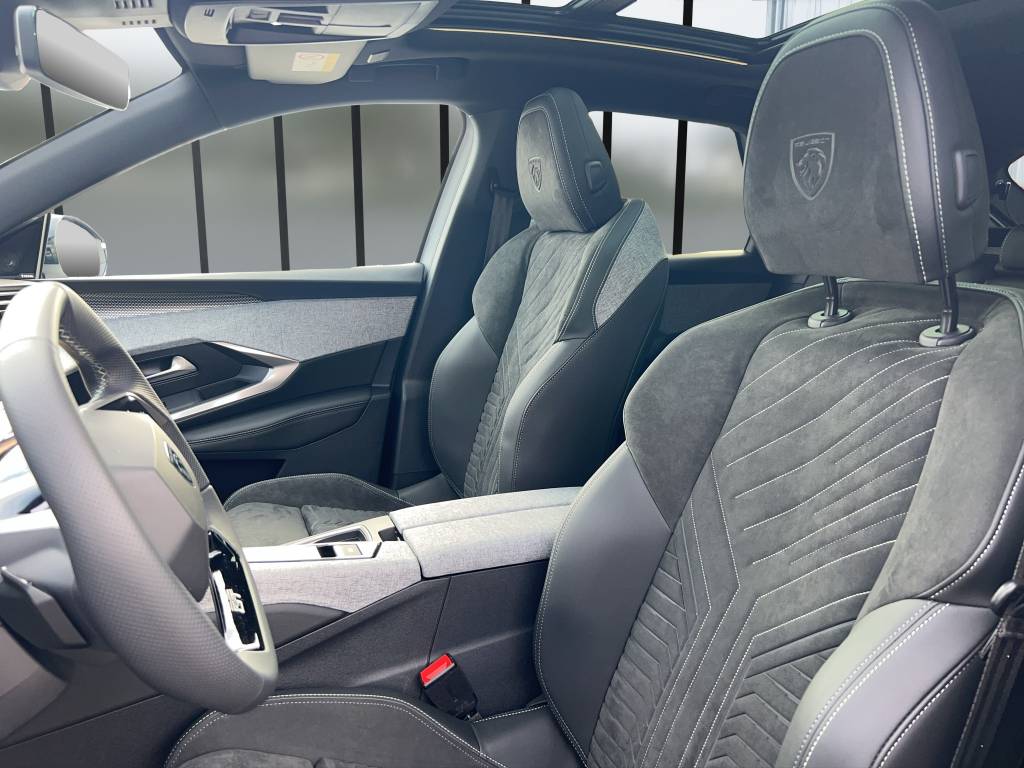 PEUGEOT 3008 145 e-DCS6 Hybrid GT Exclusive-image-7