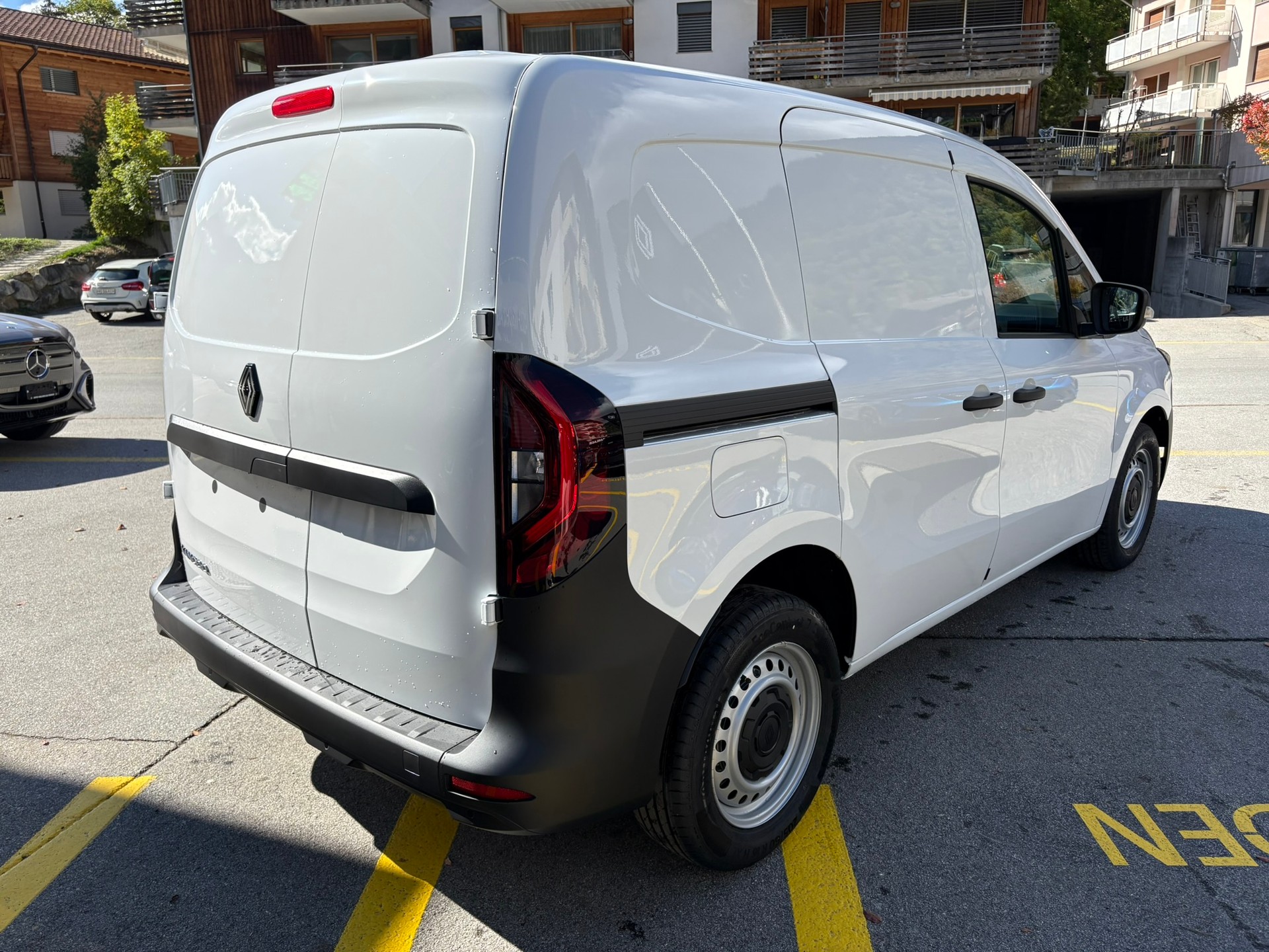 RENAULT KangooV 1.3TCe ST 130 Ex.-image-4