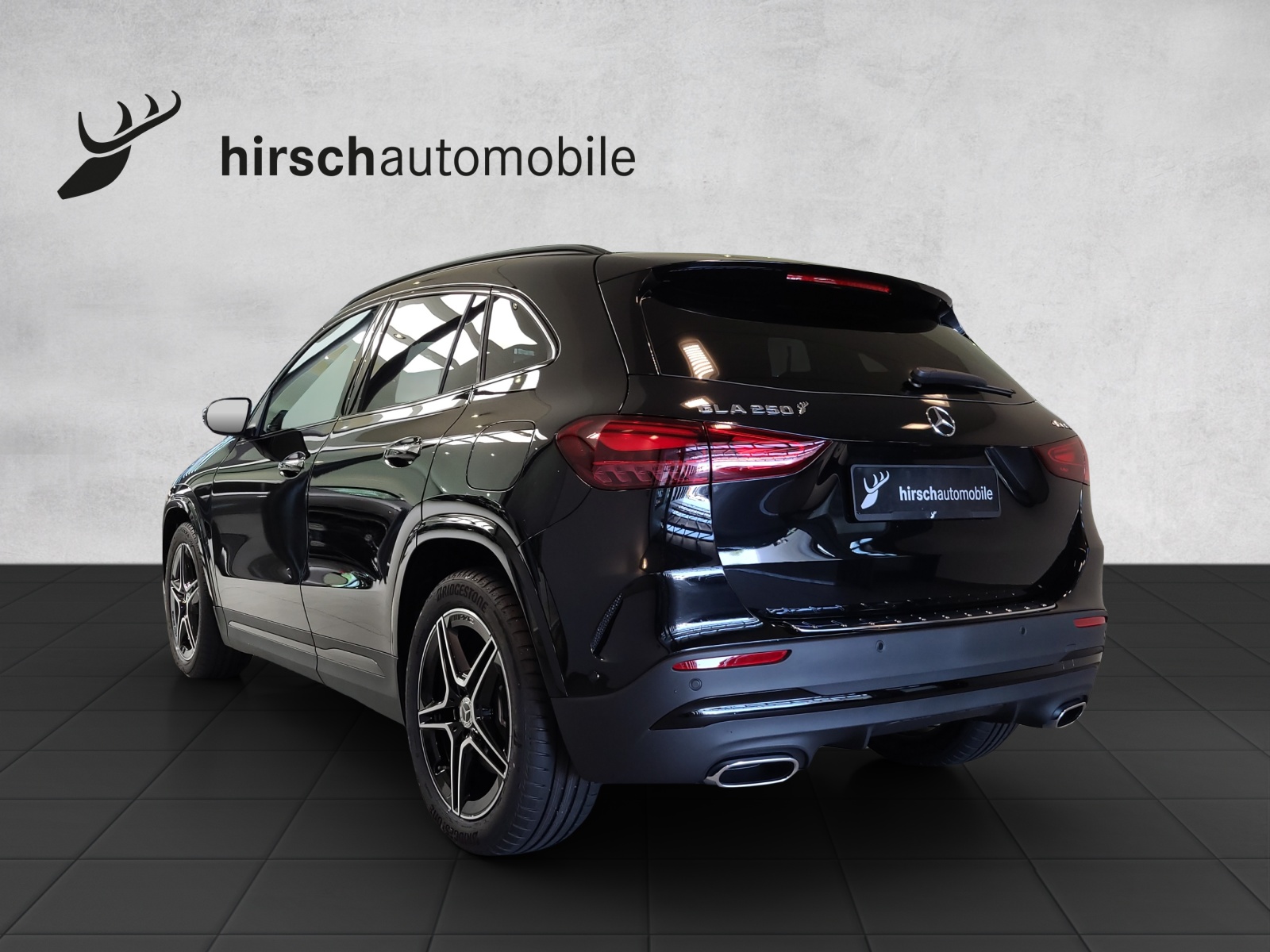 MERCEDES-BENZ GLA 250 AMG 4M Swiss Star H247-image-1