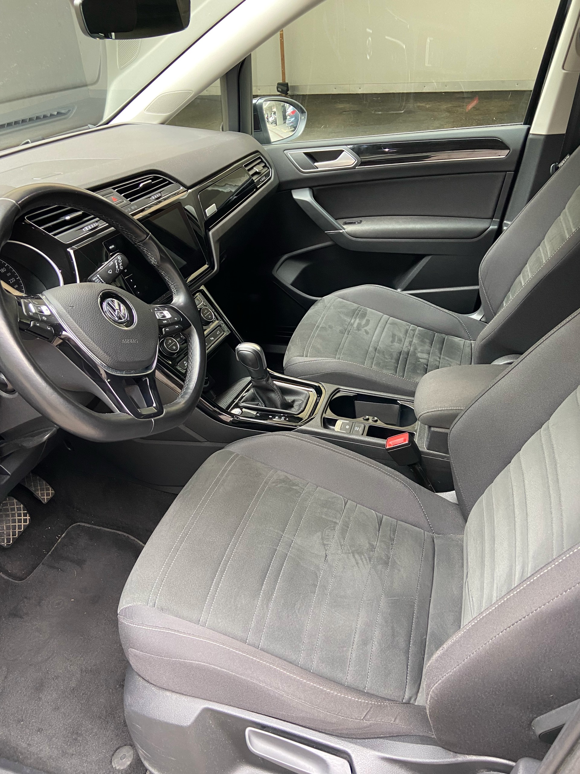 VW 1.5 TSI Highline DSG-image-2