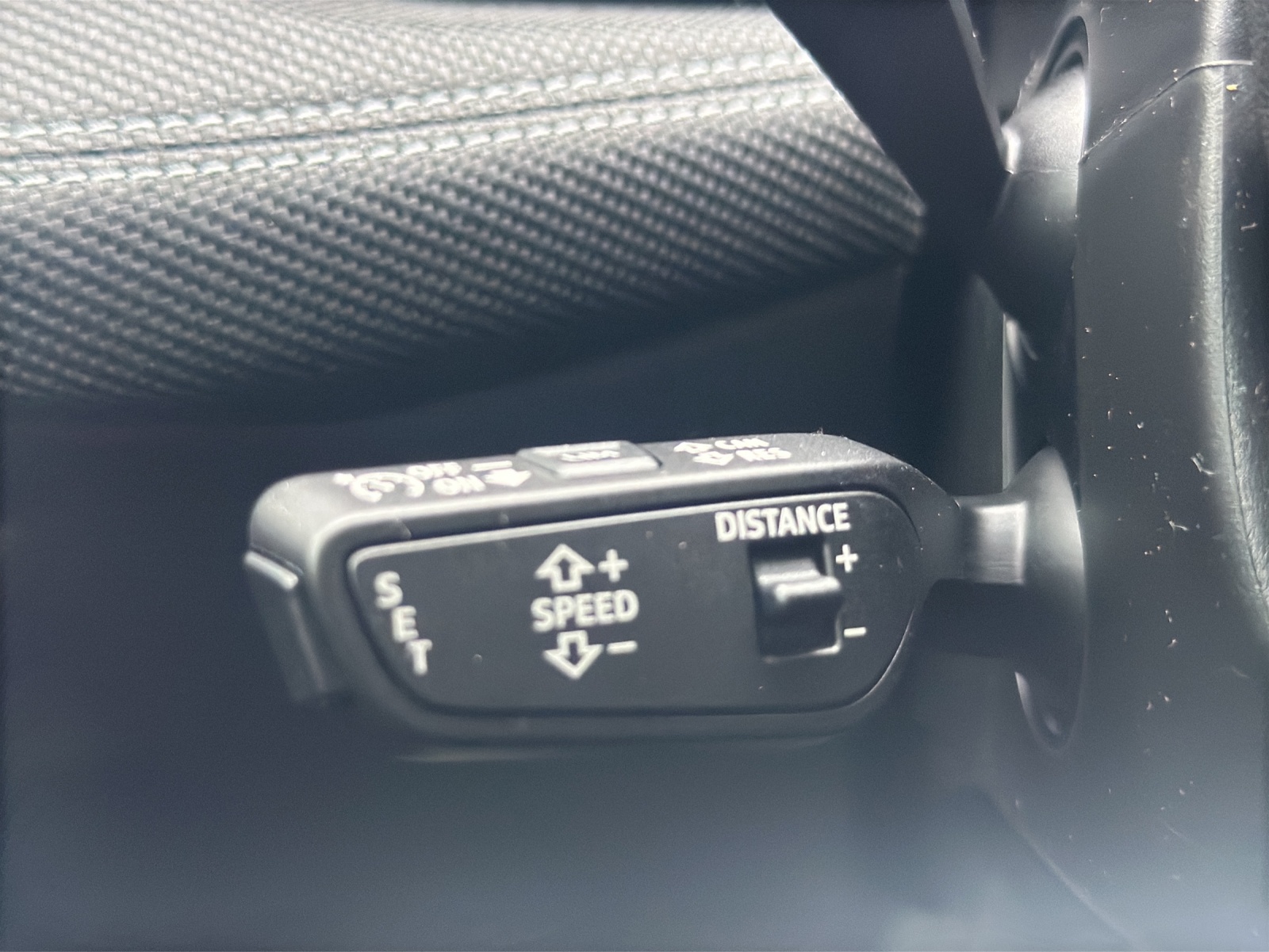 AUDI A3 Sportback TFSI 85 kW S line Ambition S tronic-image-14