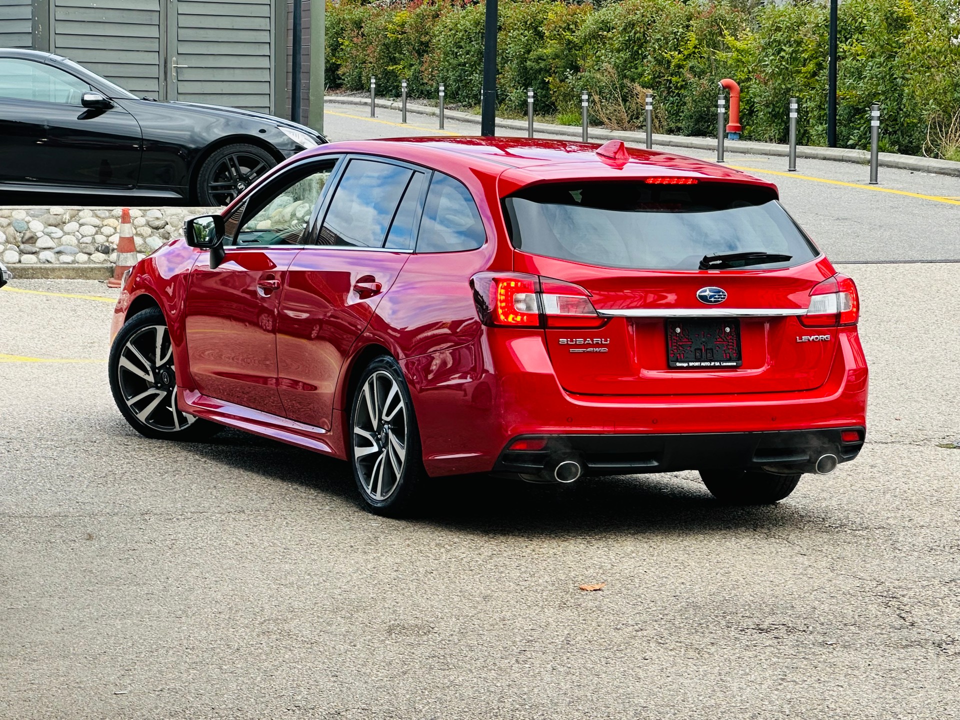 SUBARU Levorg 1.6DIT Swiss S AWD Lineartronic-image-9