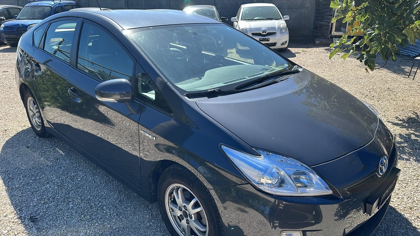 TOYOTA Prius 1.8 16V HSD Luna-image-2