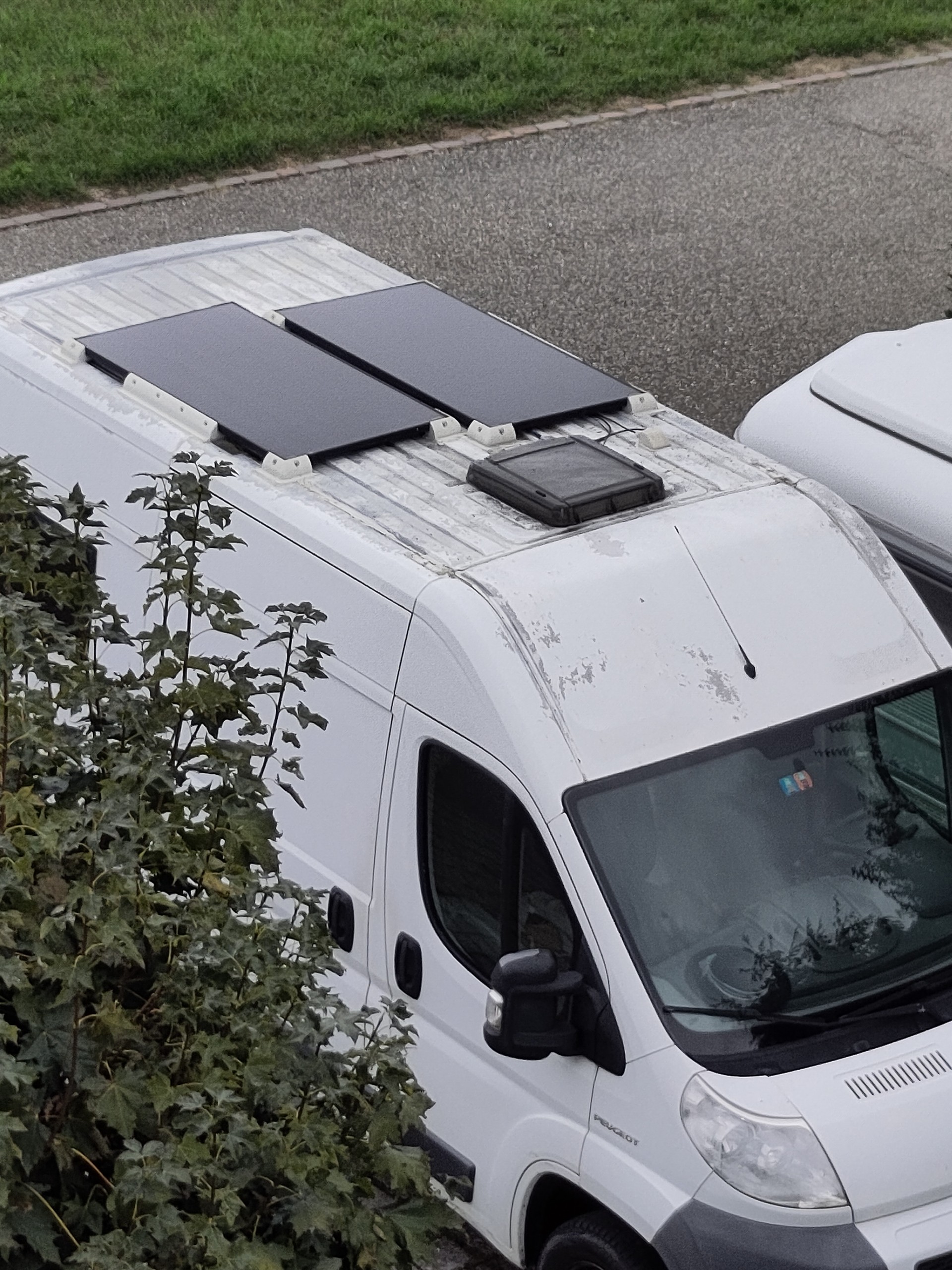 PEUGEOT 2.2 HDI 120-image-18