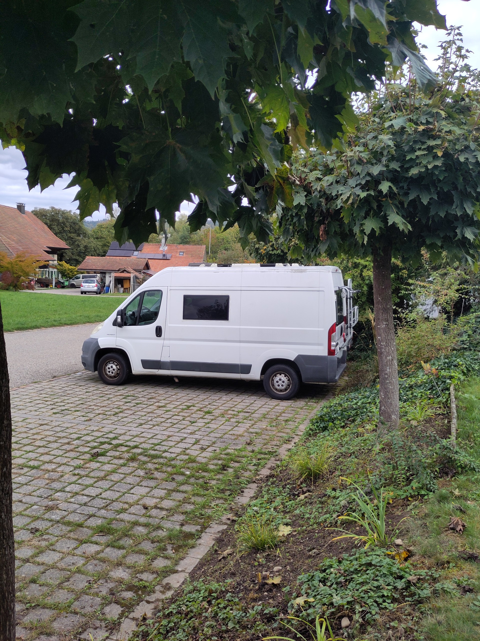PEUGEOT 2.2 HDI 120-image-1