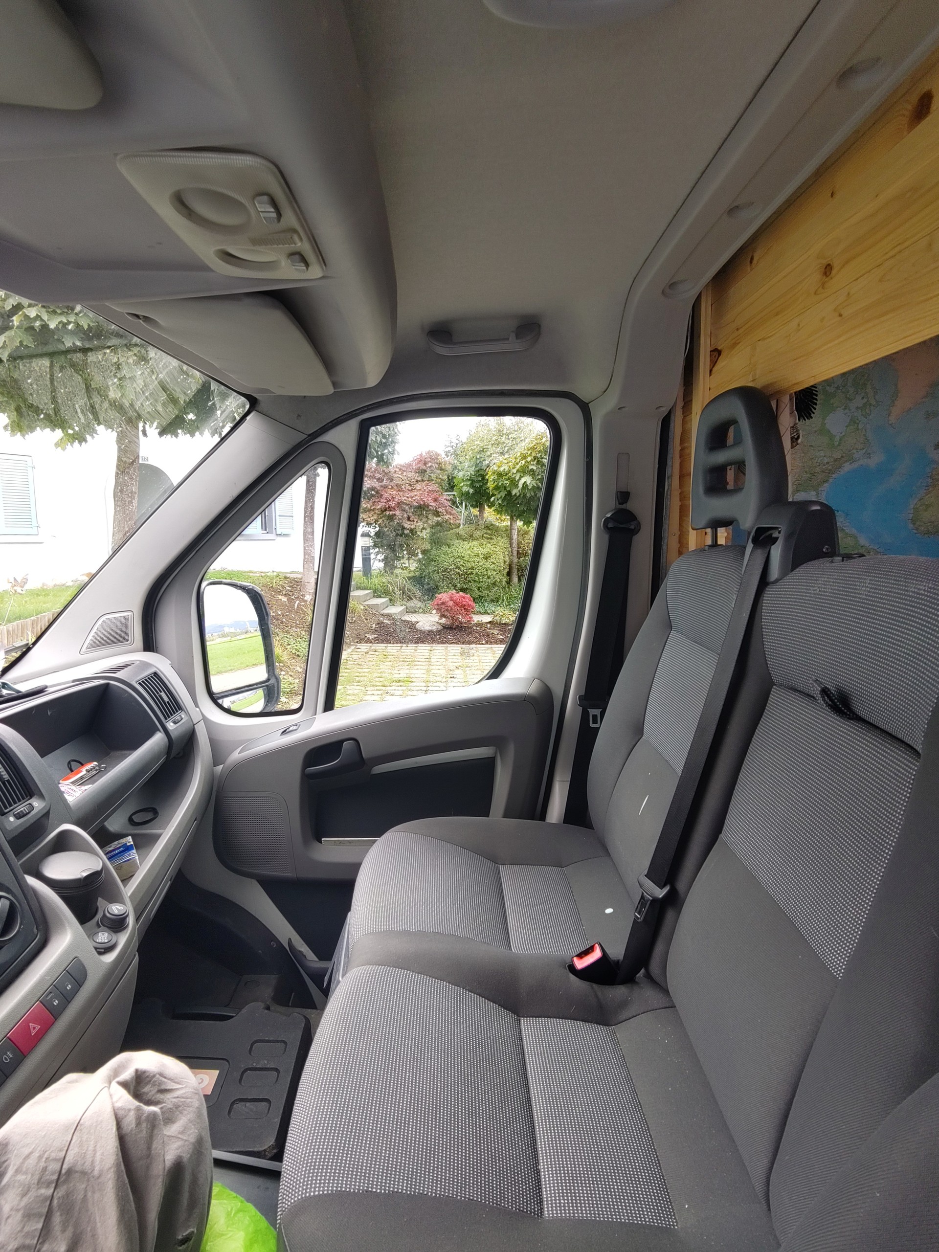 PEUGEOT 2.2 HDI 120-image-3